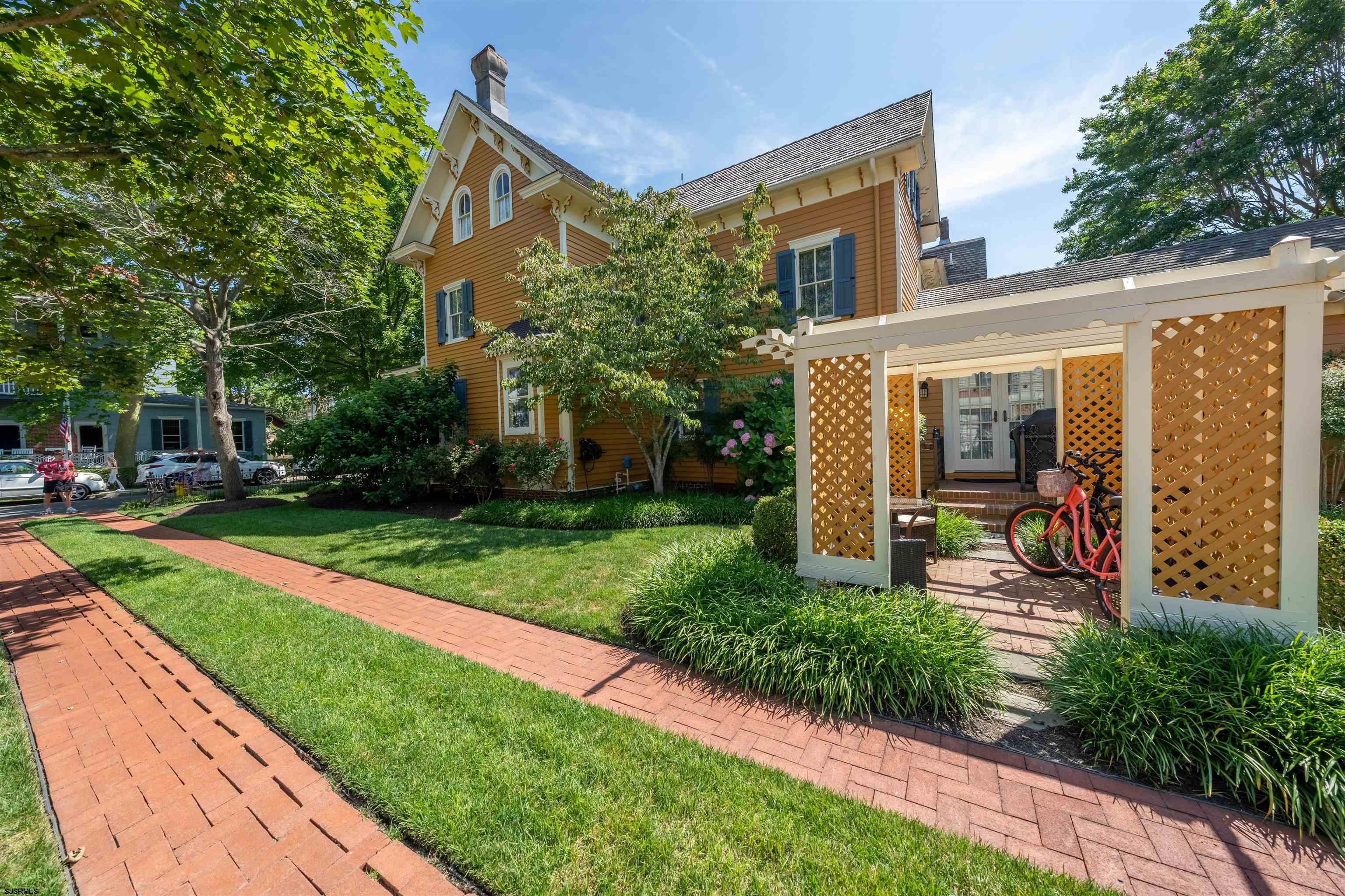 Cape May, New Jersey, 08204, United States, 4 Bedrooms Bedrooms, ,4 BathroomsBathrooms,Residential,Active,1993642