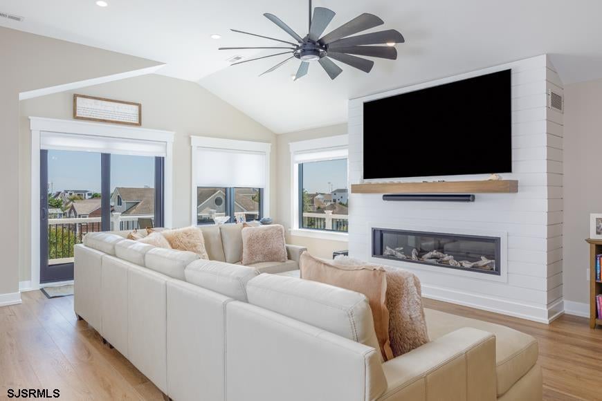 Brigantine, New Jersey, 08203, United States, 6 Bedrooms Bedrooms, ,4 BathroomsBathrooms,Residential,Active,1969648