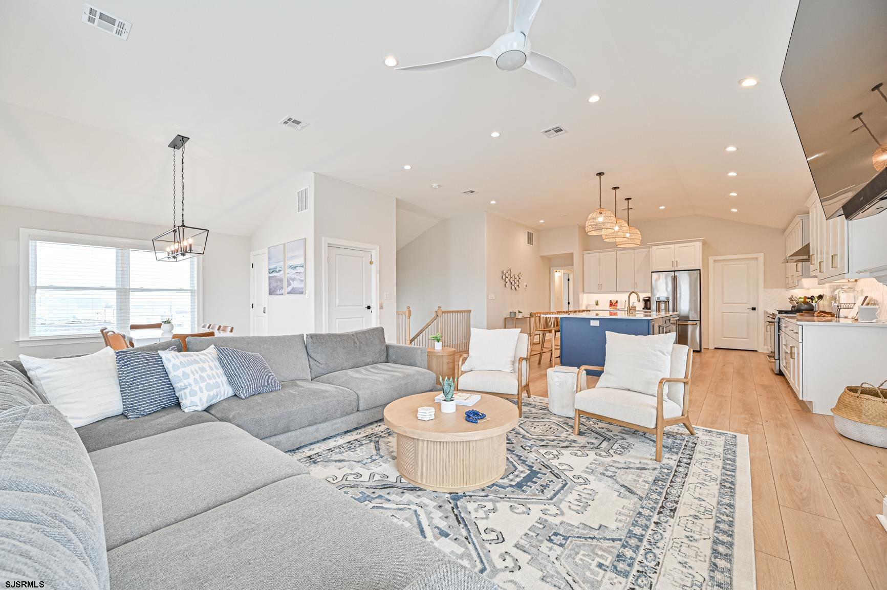 Brigantine, New Jersey, 08203, United States, 6 Bedrooms Bedrooms, ,4 BathroomsBathrooms,Residential,Active,1703491