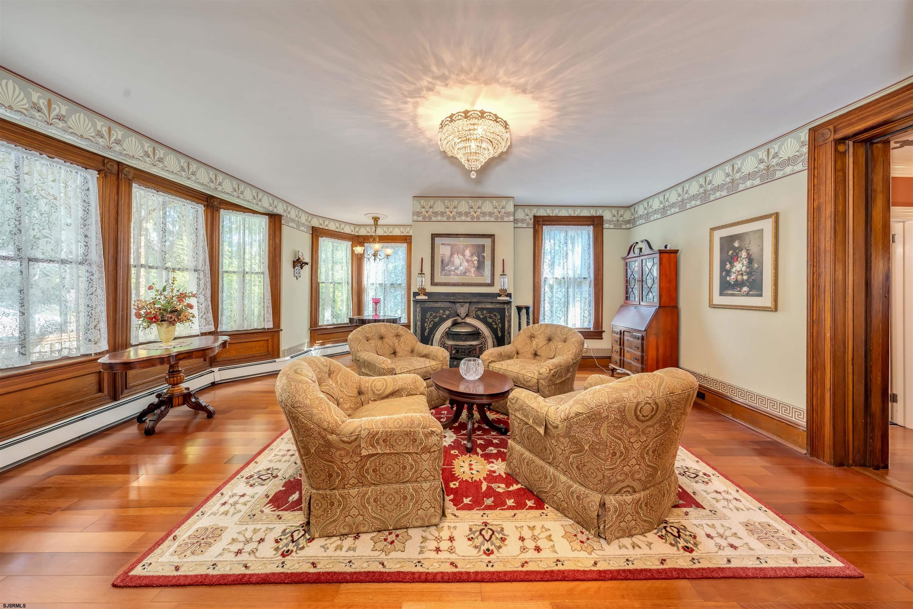 Cape May, New Jersey, 08204, United States, 4 Bedrooms Bedrooms, ,4 BathroomsBathrooms,Residential,Active,1993642