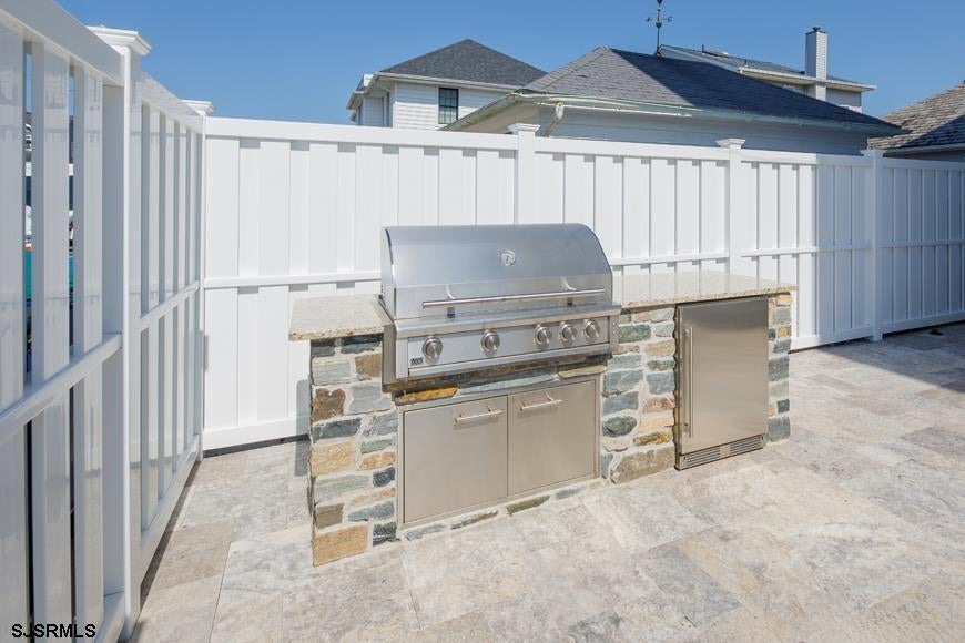 Brigantine, New Jersey, 08203, United States, 6 Bedrooms Bedrooms, ,4 BathroomsBathrooms,Residential,Active,1969648