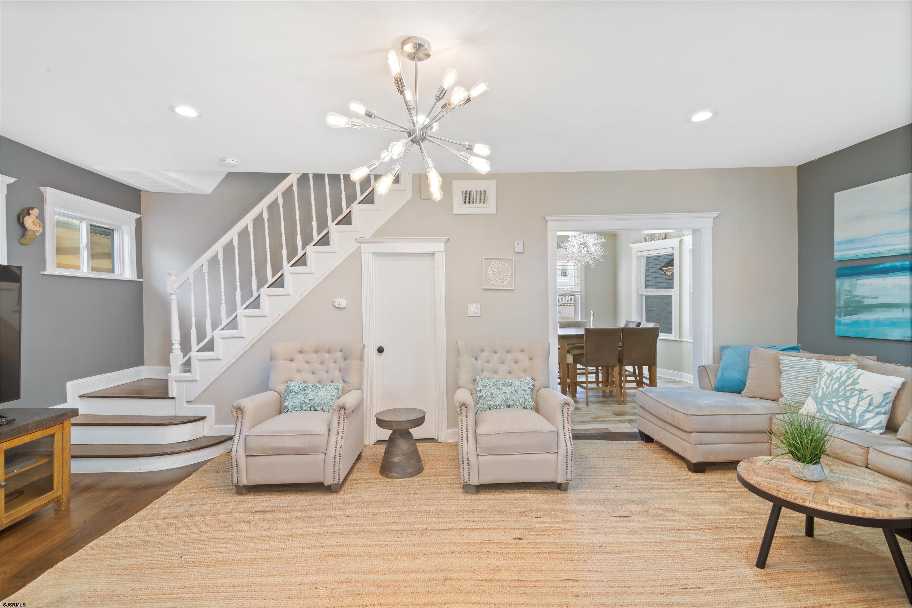 Ventnor, New Jersey, 08406, United States, 6 Bedrooms Bedrooms, ,3 BathroomsBathrooms,Residential,Active,1892602