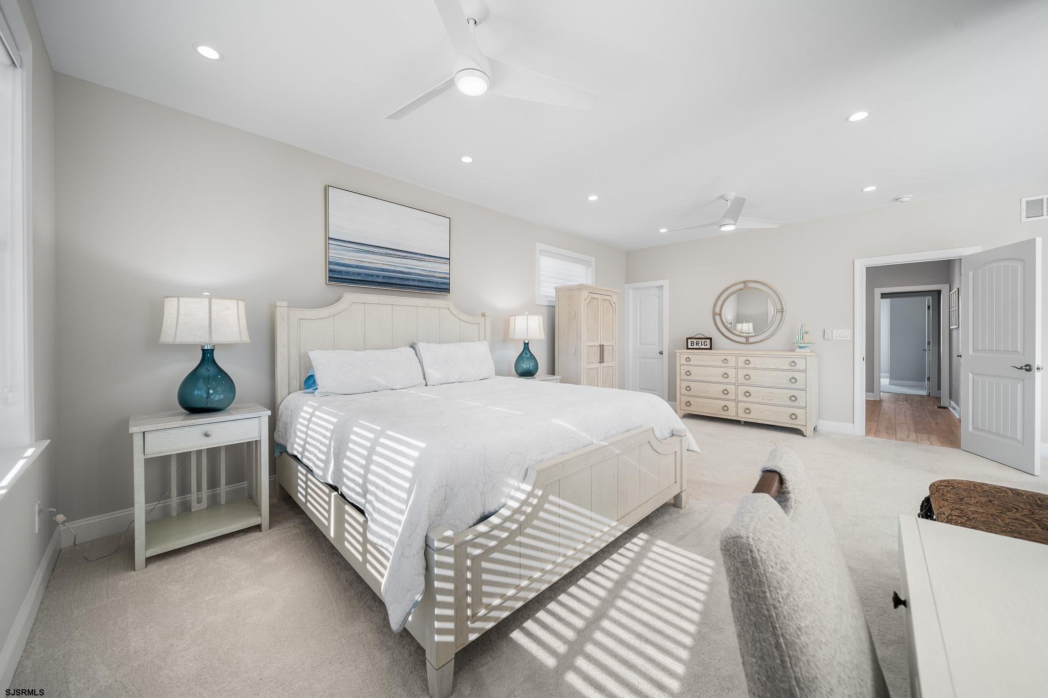 Brigantine, New Jersey, 08203, United States, 6 Bedrooms Bedrooms, ,4 BathroomsBathrooms,Residential,Active,1960121