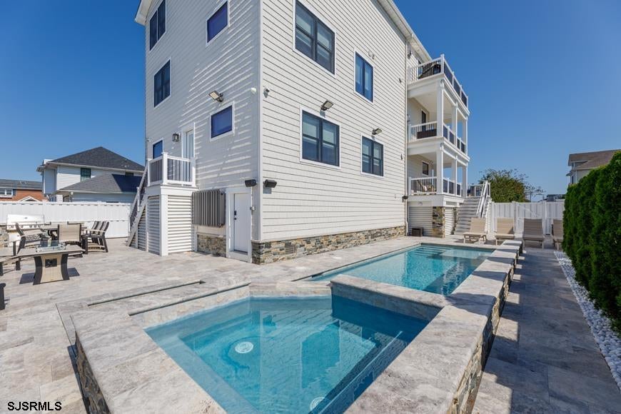 Brigantine, New Jersey, 08203, United States, 6 Bedrooms Bedrooms, ,4 BathroomsBathrooms,Residential,Active,1969648