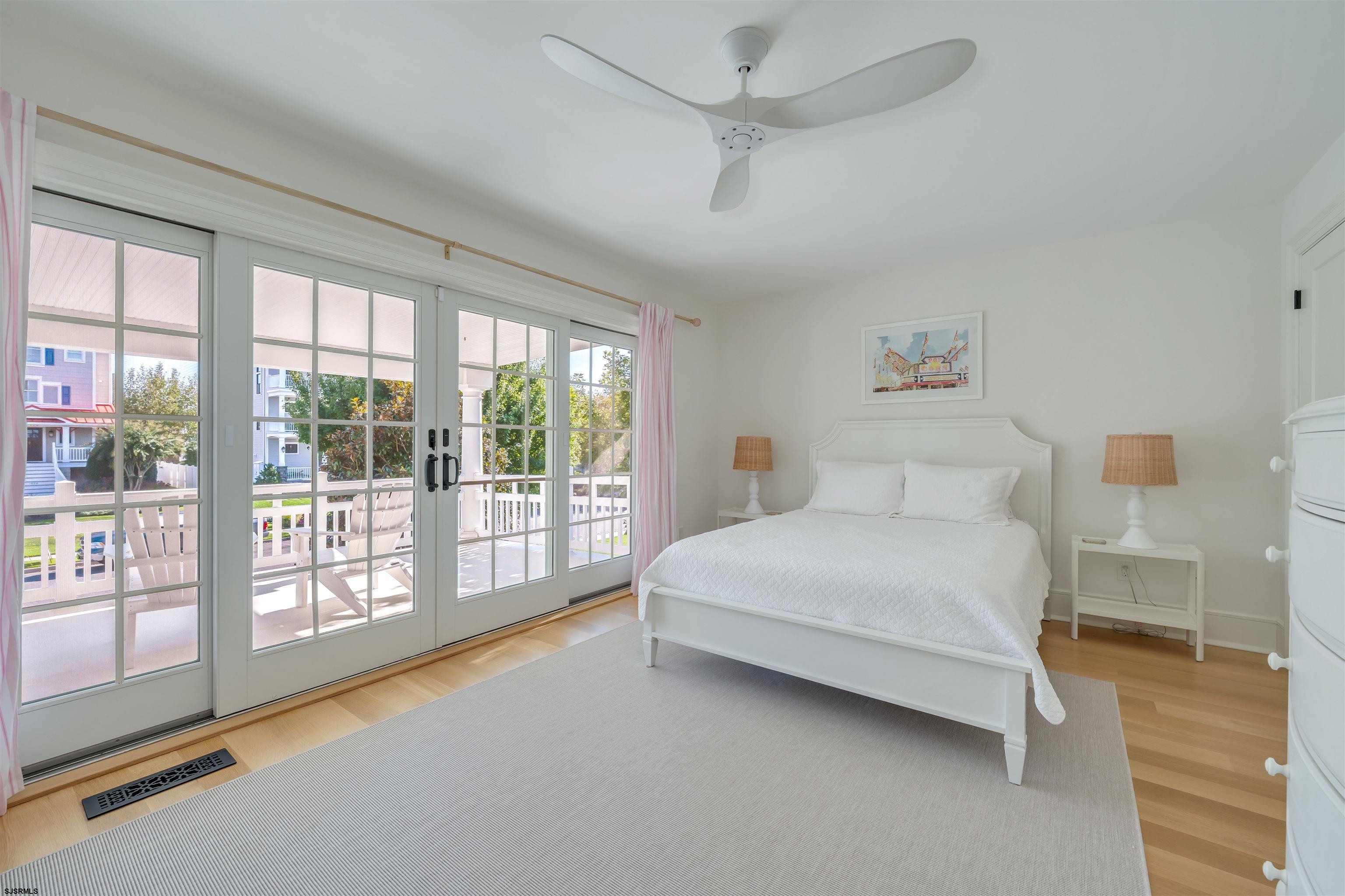 Cape May, New Jersey, 08204, United States, 5 Bedrooms Bedrooms, ,5 BathroomsBathrooms,Residential,Active,1993648