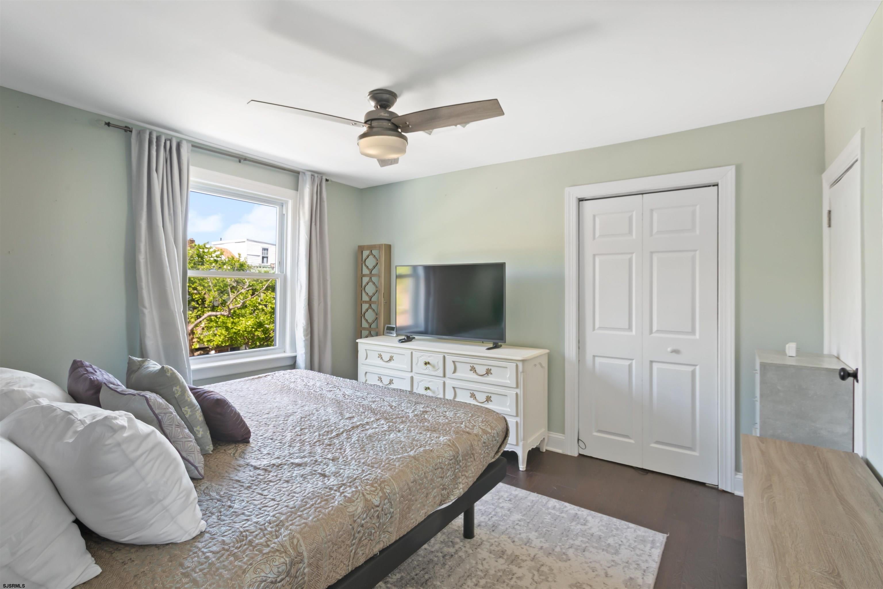 Ventnor, New Jersey, 08406, United States, 6 Bedrooms Bedrooms, ,3 BathroomsBathrooms,Residential,Active,1892602