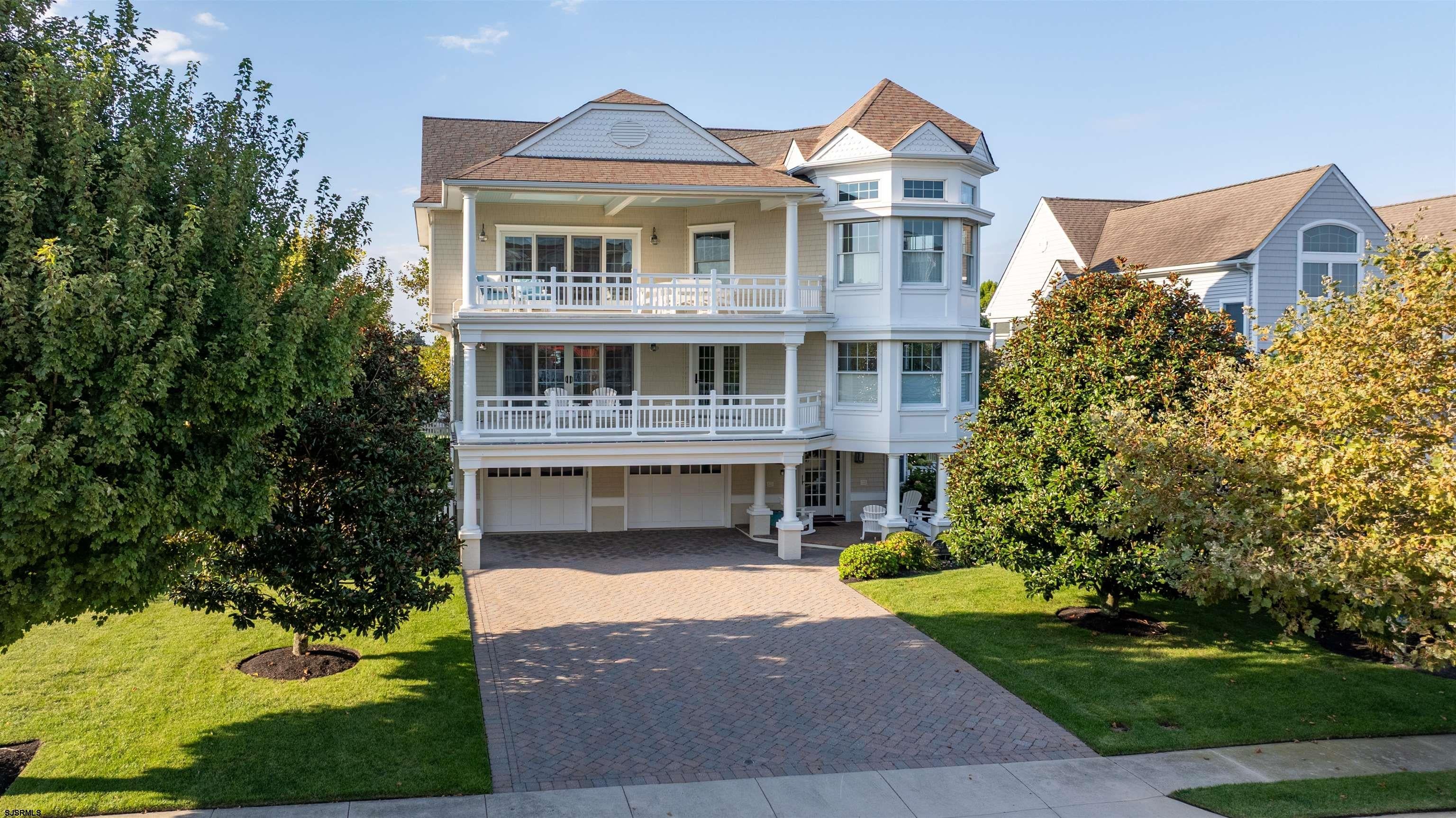 Cape May, New Jersey, 08204, United States, 5 Bedrooms Bedrooms, ,5 BathroomsBathrooms,Residential,Active,1993648