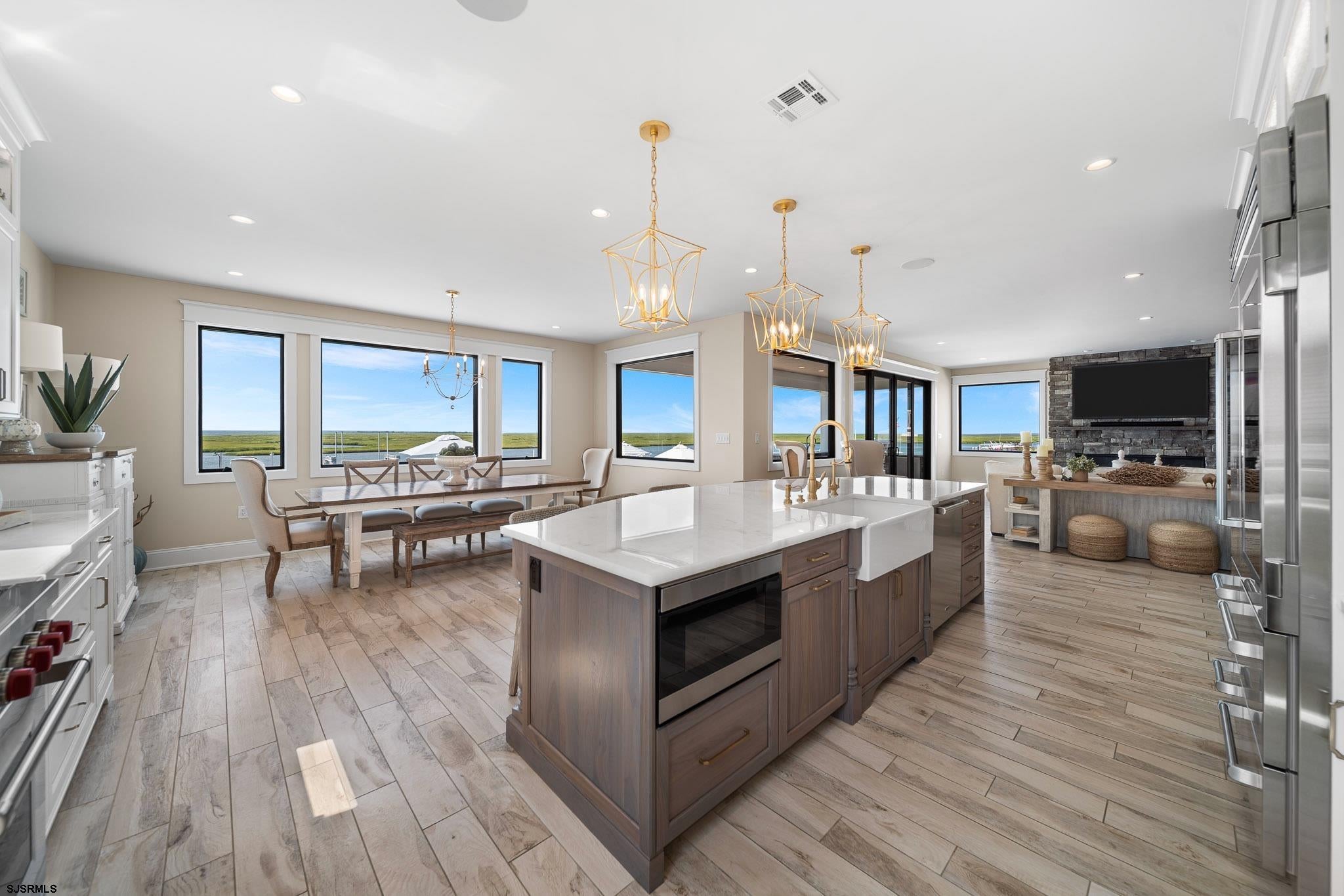 Brigantine, New Jersey, 08203, United States, 6 Bedrooms Bedrooms, ,8 BathroomsBathrooms,Residential,Active,1914806