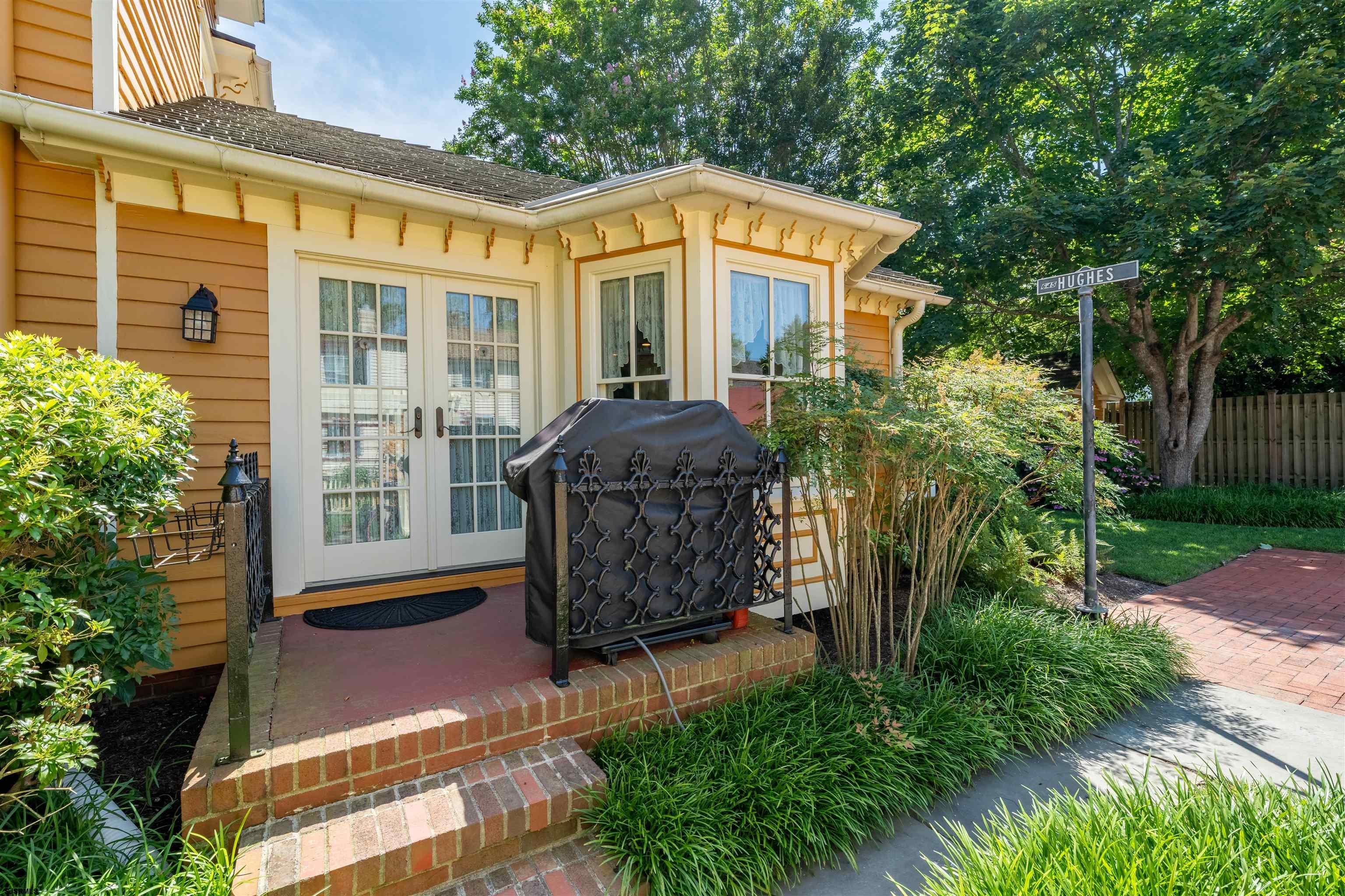 Cape May, New Jersey, 08204, United States, 4 Bedrooms Bedrooms, ,4 BathroomsBathrooms,Residential,Active,1993642