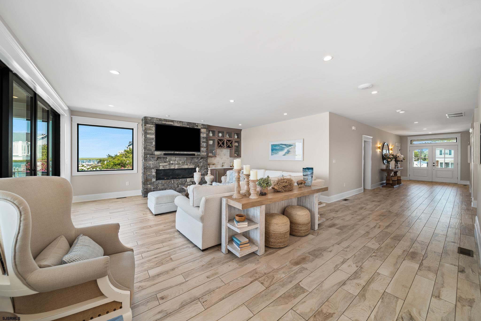 Brigantine, New Jersey, 08203, United States, 6 Bedrooms Bedrooms, ,8 BathroomsBathrooms,Residential,Active,1914806