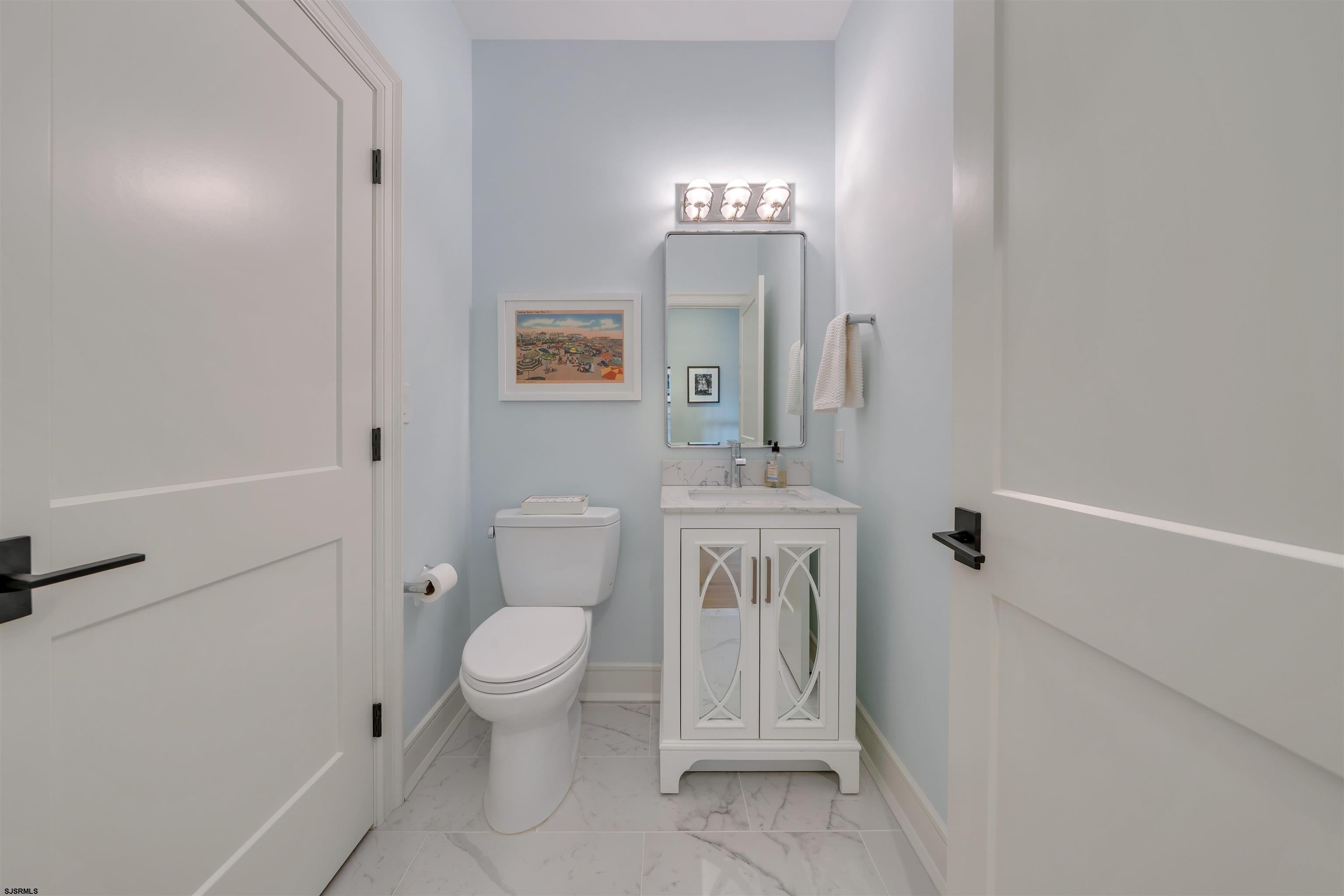 Cape May, New Jersey, 08204, United States, 5 Bedrooms Bedrooms, ,5 BathroomsBathrooms,Residential,Active,1993648