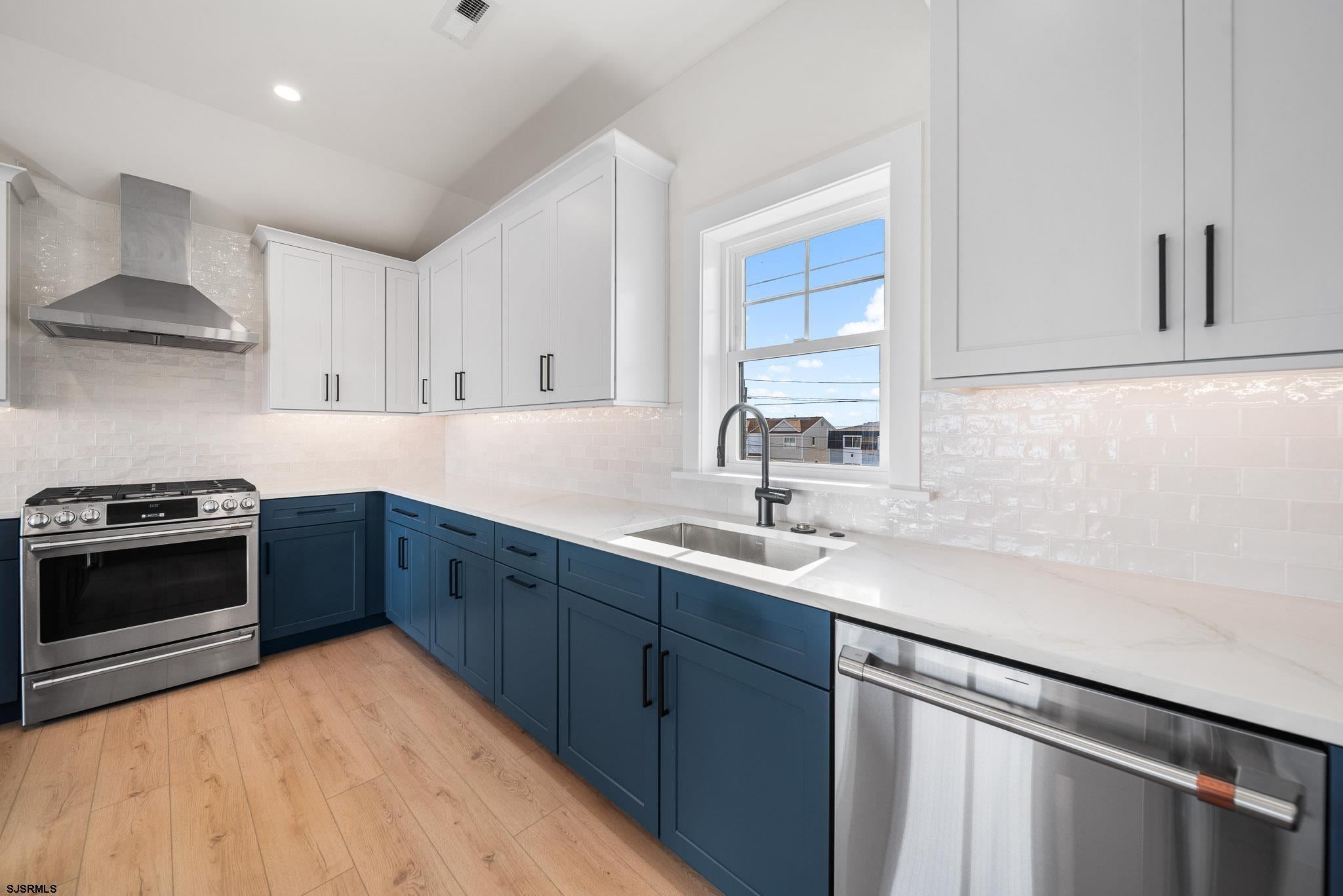 Brigantine, New Jersey, 08203, United States, 4 Bedrooms Bedrooms, ,4 BathroomsBathrooms,Residential,Active,1849192