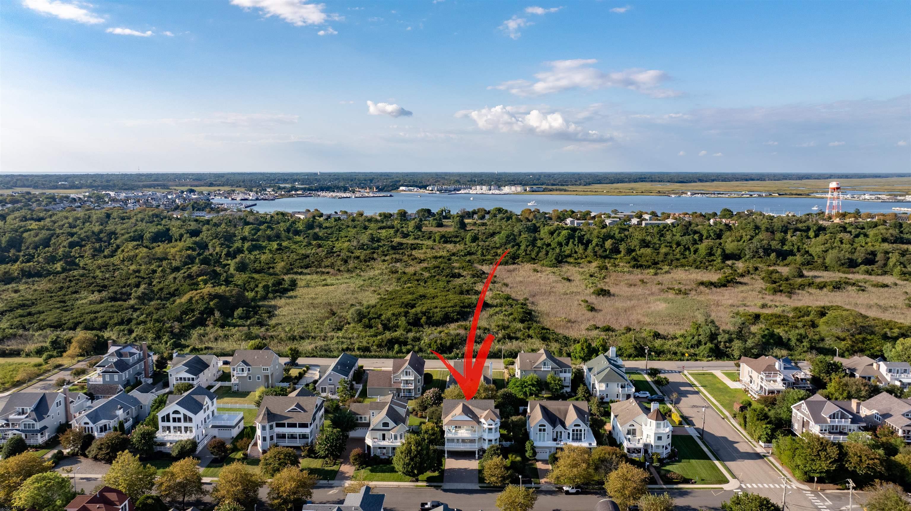 Cape May, New Jersey, 08204, United States, 5 Bedrooms Bedrooms, ,5 BathroomsBathrooms,Residential,Active,1993648