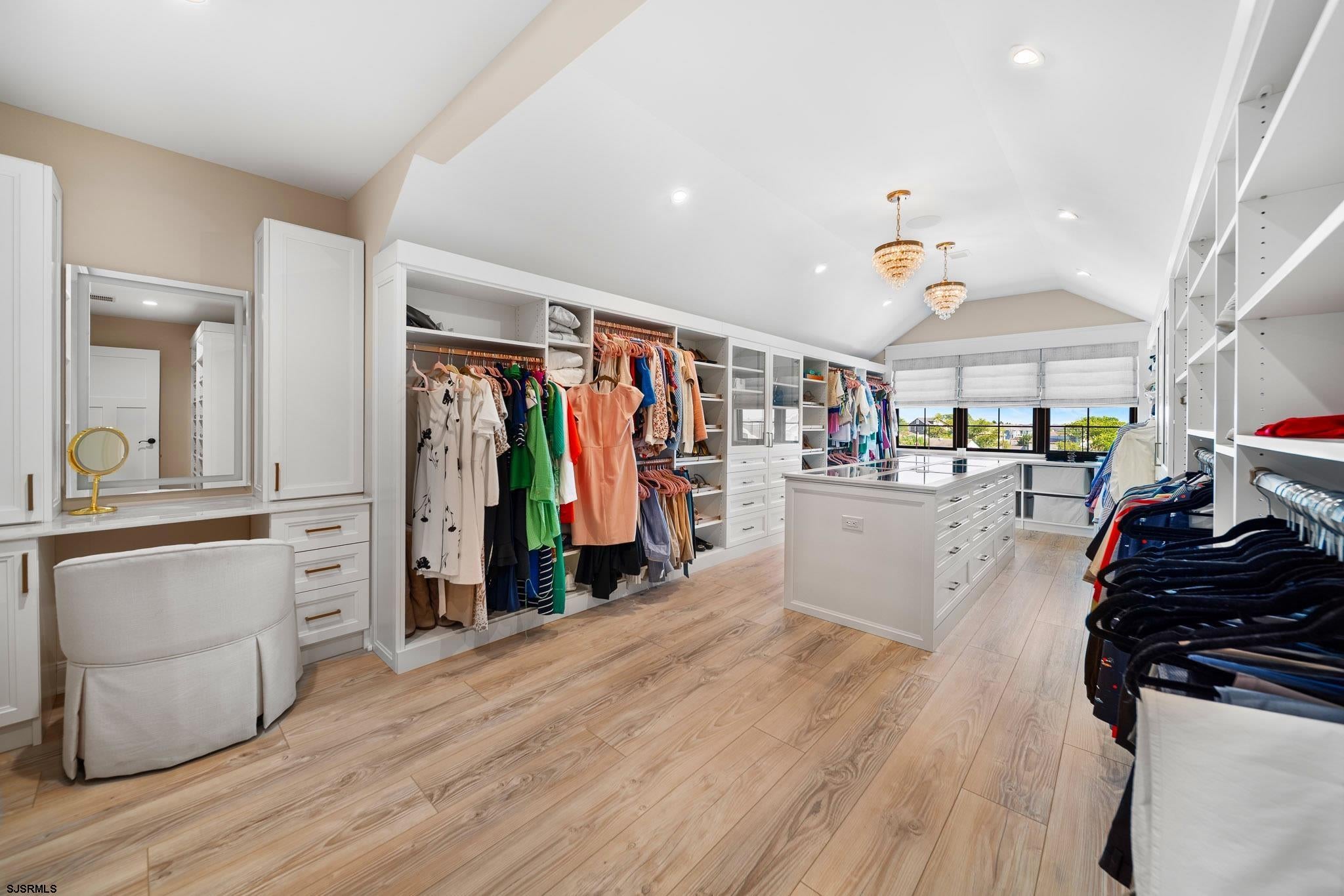 Brigantine, New Jersey, 08203, United States, 6 Bedrooms Bedrooms, ,8 BathroomsBathrooms,Residential,Active,1914806