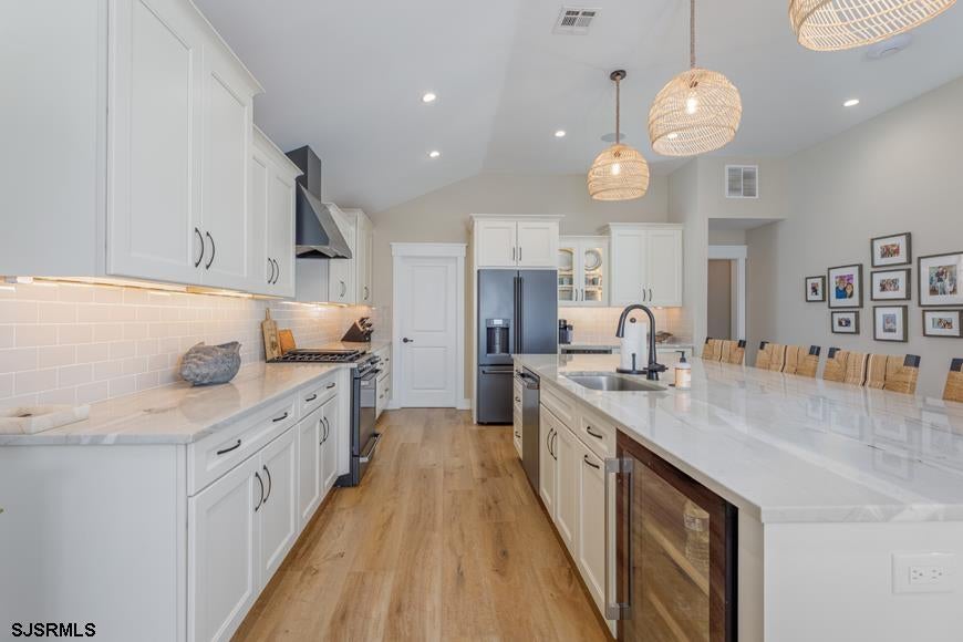 Brigantine, New Jersey, 08203, United States, 6 Bedrooms Bedrooms, ,4 BathroomsBathrooms,Residential,Active,1969648