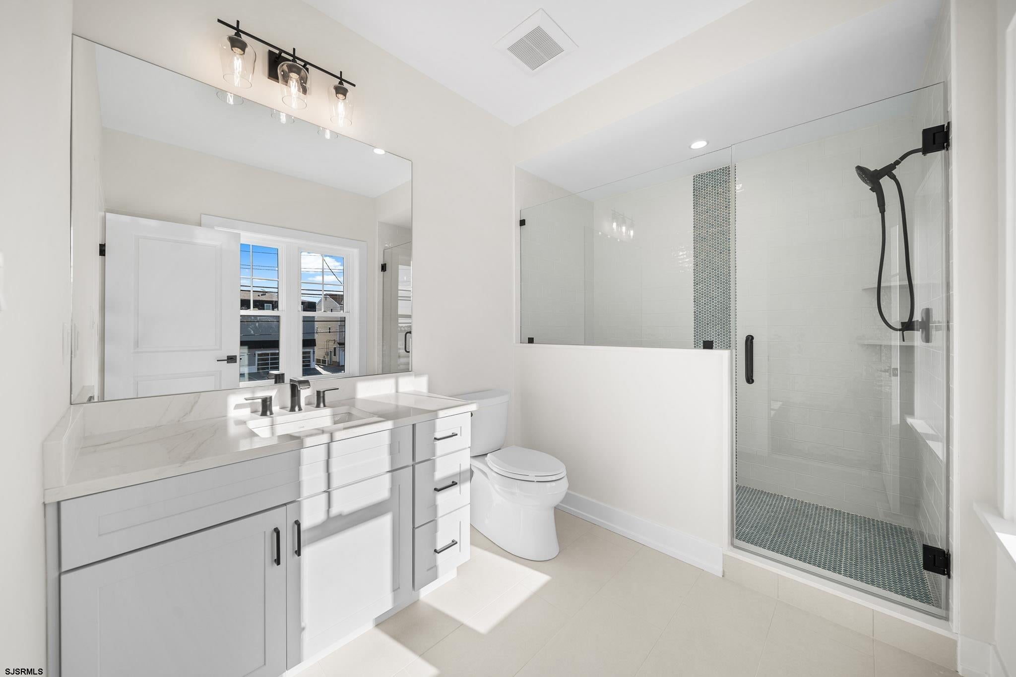 Brigantine, New Jersey, 08203, United States, 4 Bedrooms Bedrooms, ,4 BathroomsBathrooms,Residential,Active,1849192