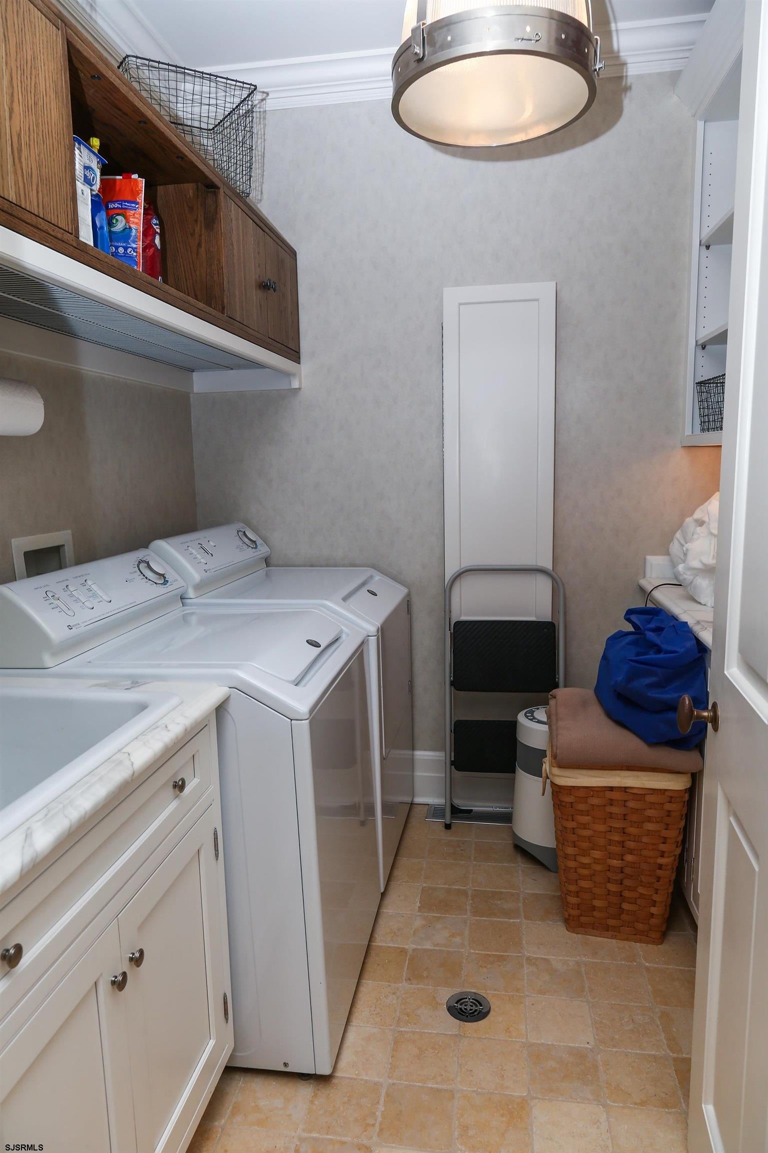 Brigantine, New Jersey, 08203, United States, 5 Bedrooms Bedrooms, ,5 BathroomsBathrooms,Residential,Active,1909064