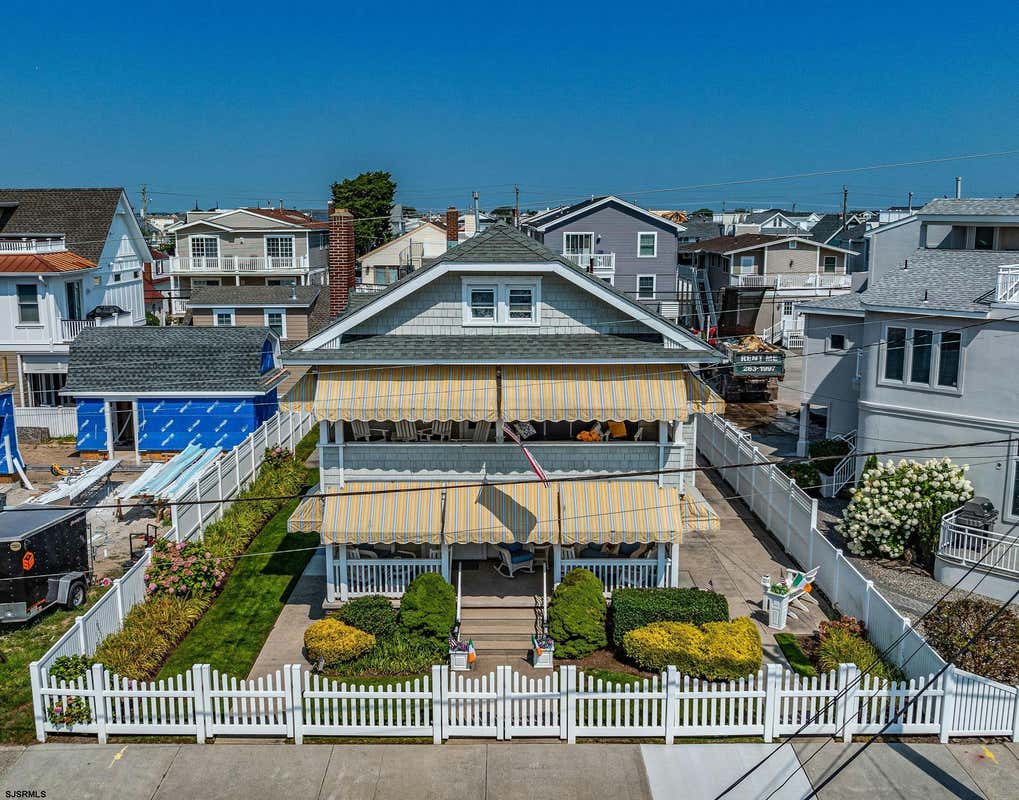 1930 WESLEY AVE, OCEAN CITY, NJ 08226, photo 1 of 56