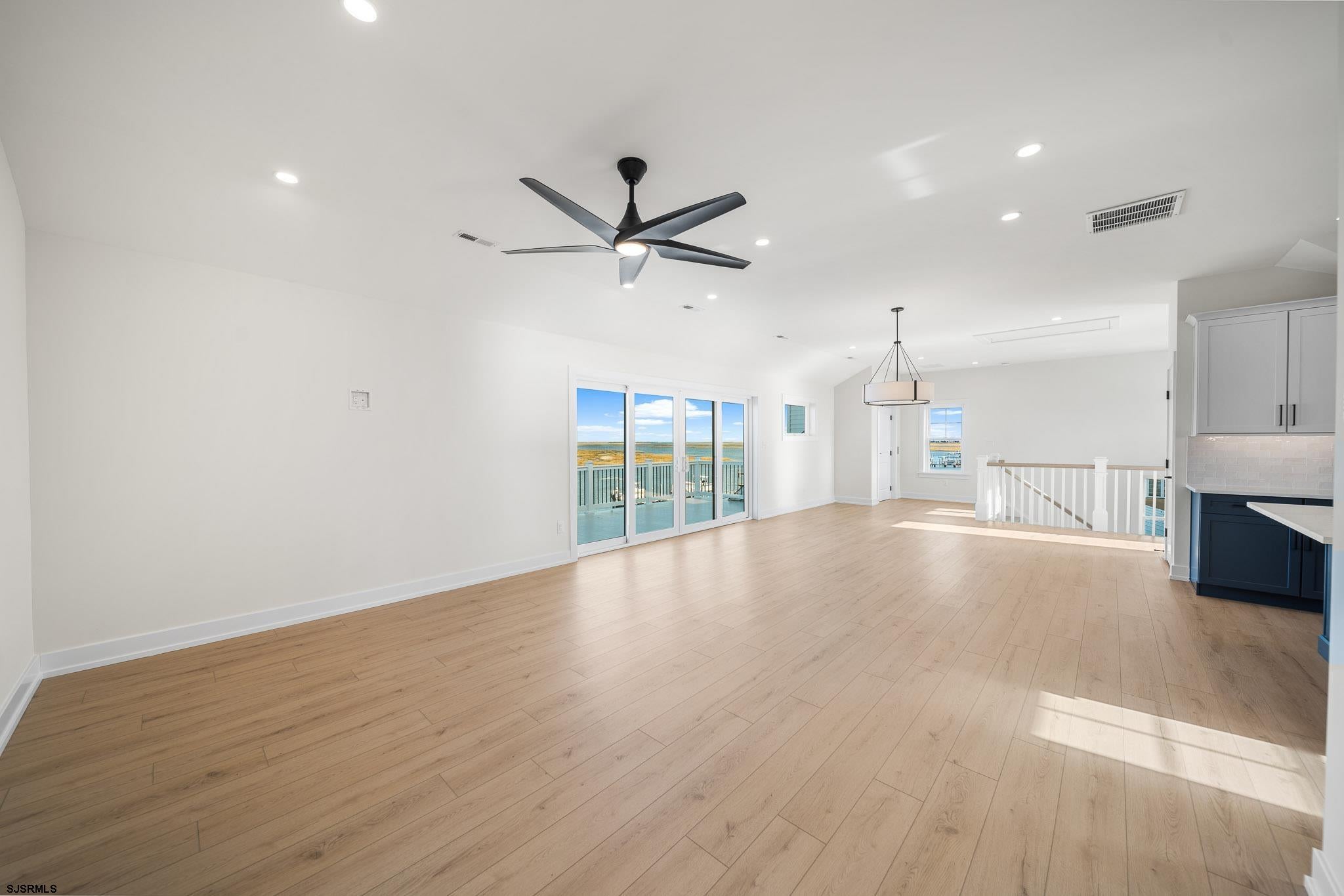 Brigantine, New Jersey, 08203, United States, 4 Bedrooms Bedrooms, ,4 BathroomsBathrooms,Residential,Active,1849192