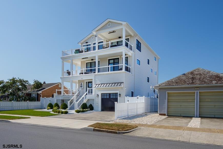 Brigantine, New Jersey, 08203, United States, 6 Bedrooms Bedrooms, ,4 BathroomsBathrooms,Residential,Active,1969648