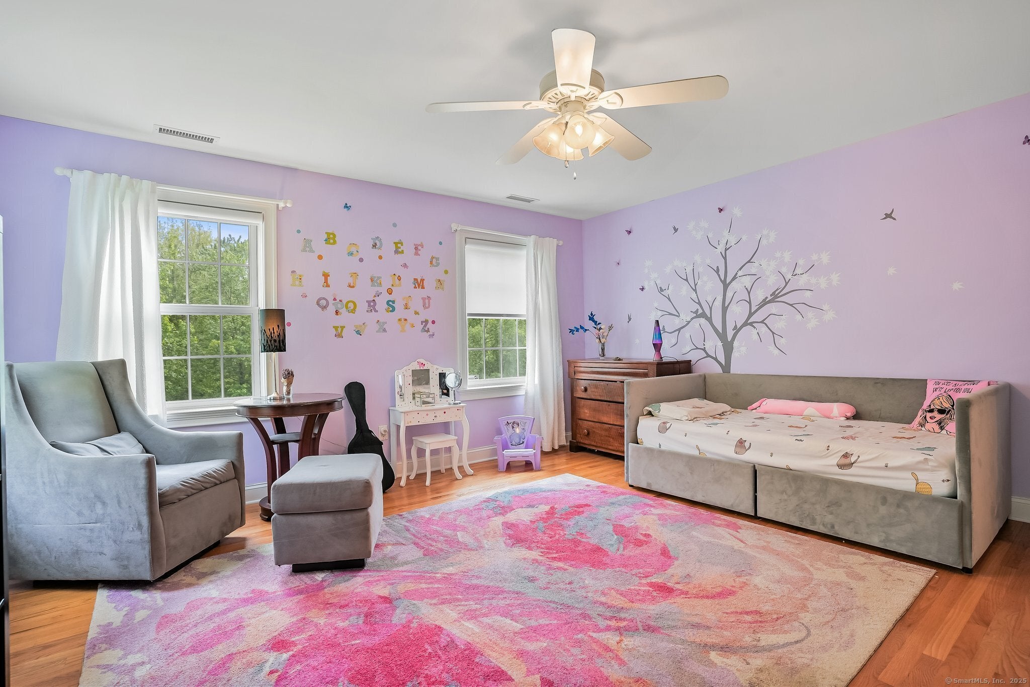 Woodbridge, Connecticut, 06525, United States, 4 Bedrooms Bedrooms, ,5 BathroomsBathrooms,Residential,Active,1849525