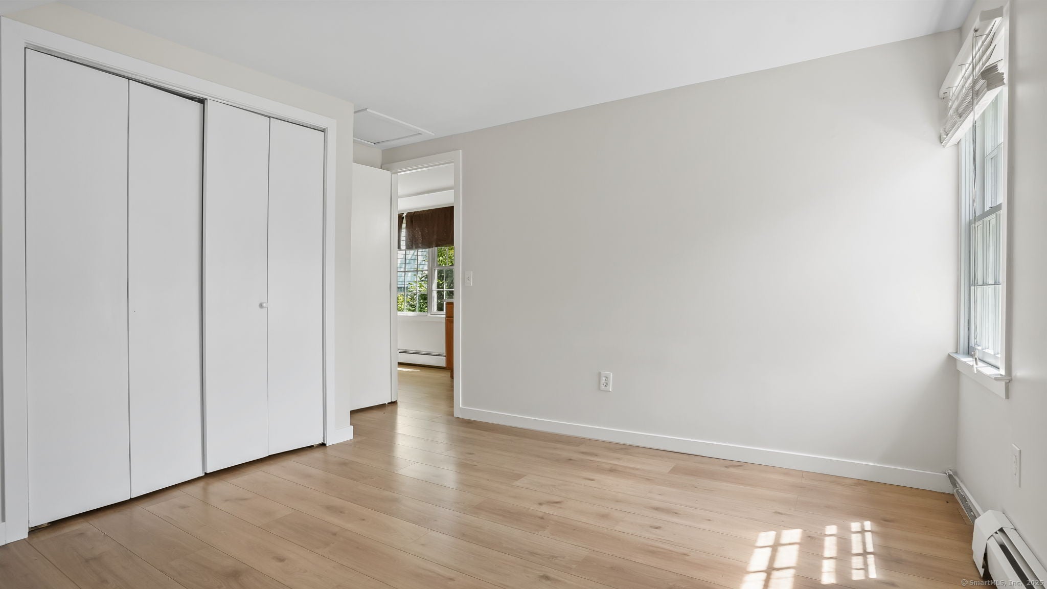 Trumbull, Connecticut, 06611, United States, 6 Bedrooms Bedrooms, ,6 BathroomsBathrooms,Residential,Active,1922320