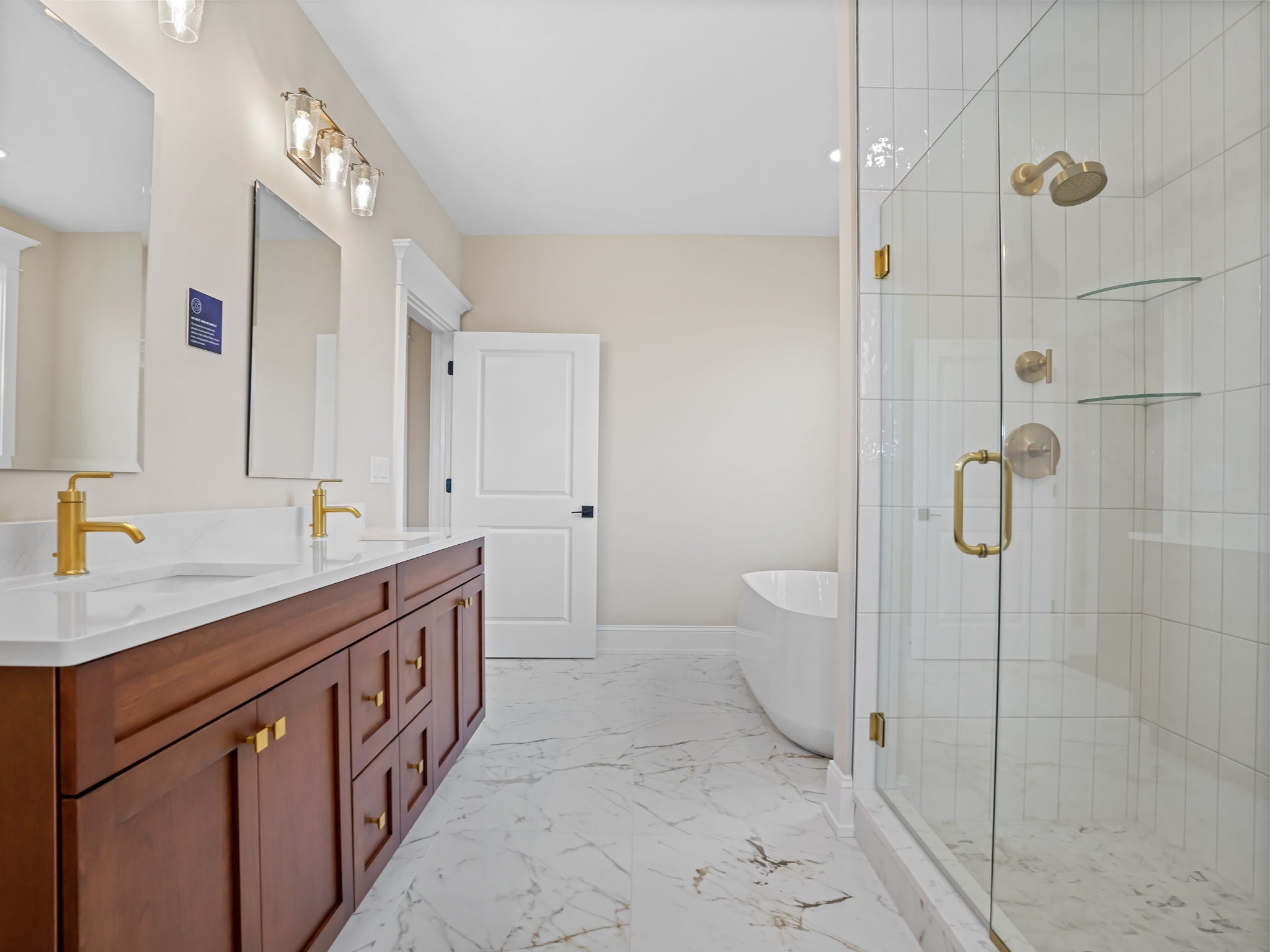 Southbury, Connecticut, 06488, United States, 4 Bedrooms Bedrooms, ,4 BathroomsBathrooms,Residential,Active,1988444