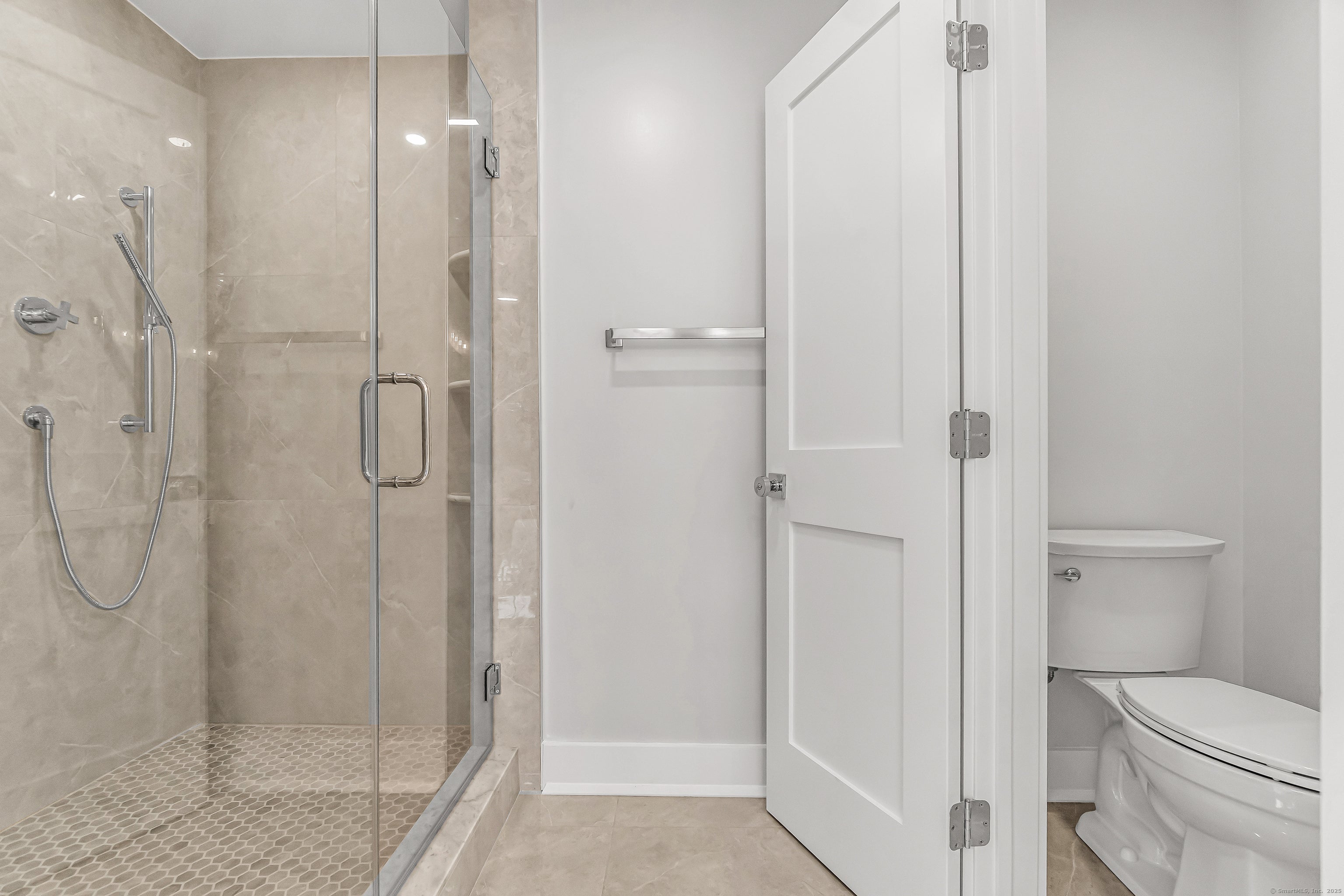 Fairfield, Connecticut, 06825, United States, 4 Bedrooms Bedrooms, ,5 BathroomsBathrooms,Residential,Active,1953660