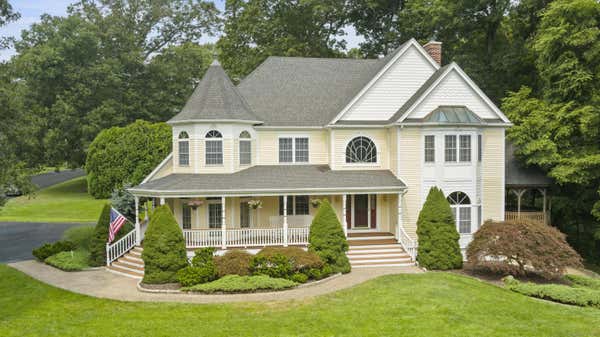 10 ALEXANDER DR, EAST LYME, CT 06333 - Image 1