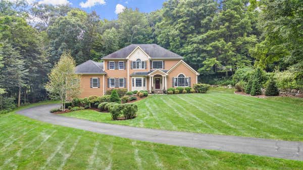 18 OLD TROLLEY RD, RIDGEFIELD, CT 06877 - Image 1