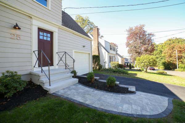 25 BUELL ST, NORTH HAVEN, CT 06473 - Image 1