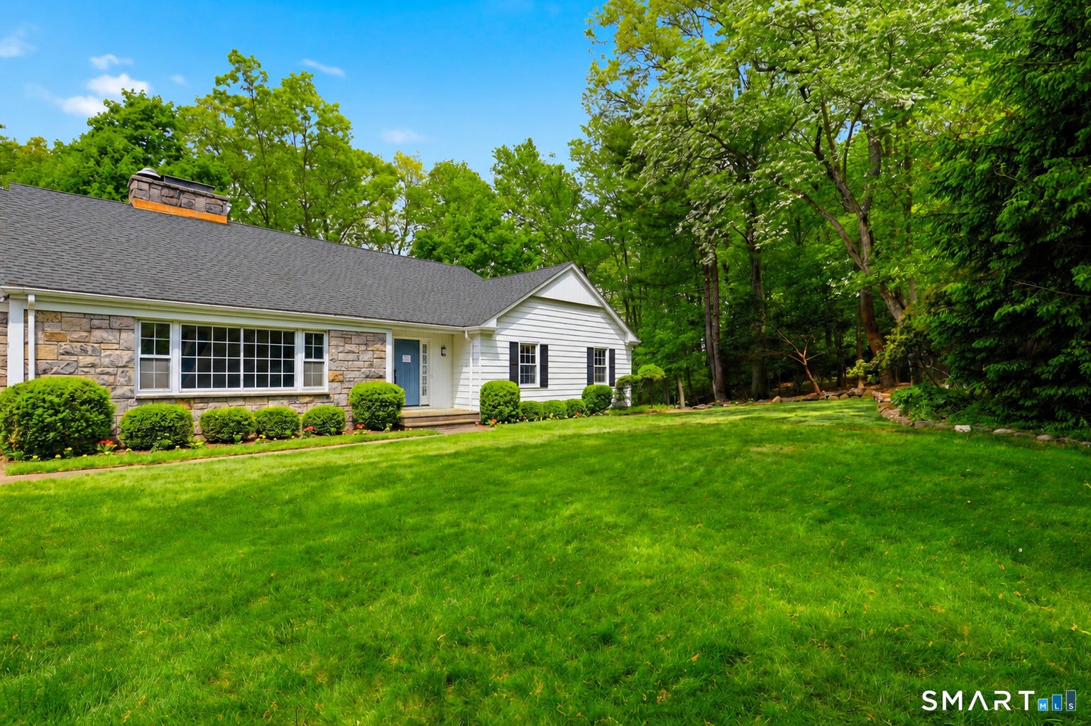 Stamford, Connecticut, 06902, United States, 4 Bedrooms Bedrooms, ,4 BathroomsBathrooms,Residential,Active,2042685