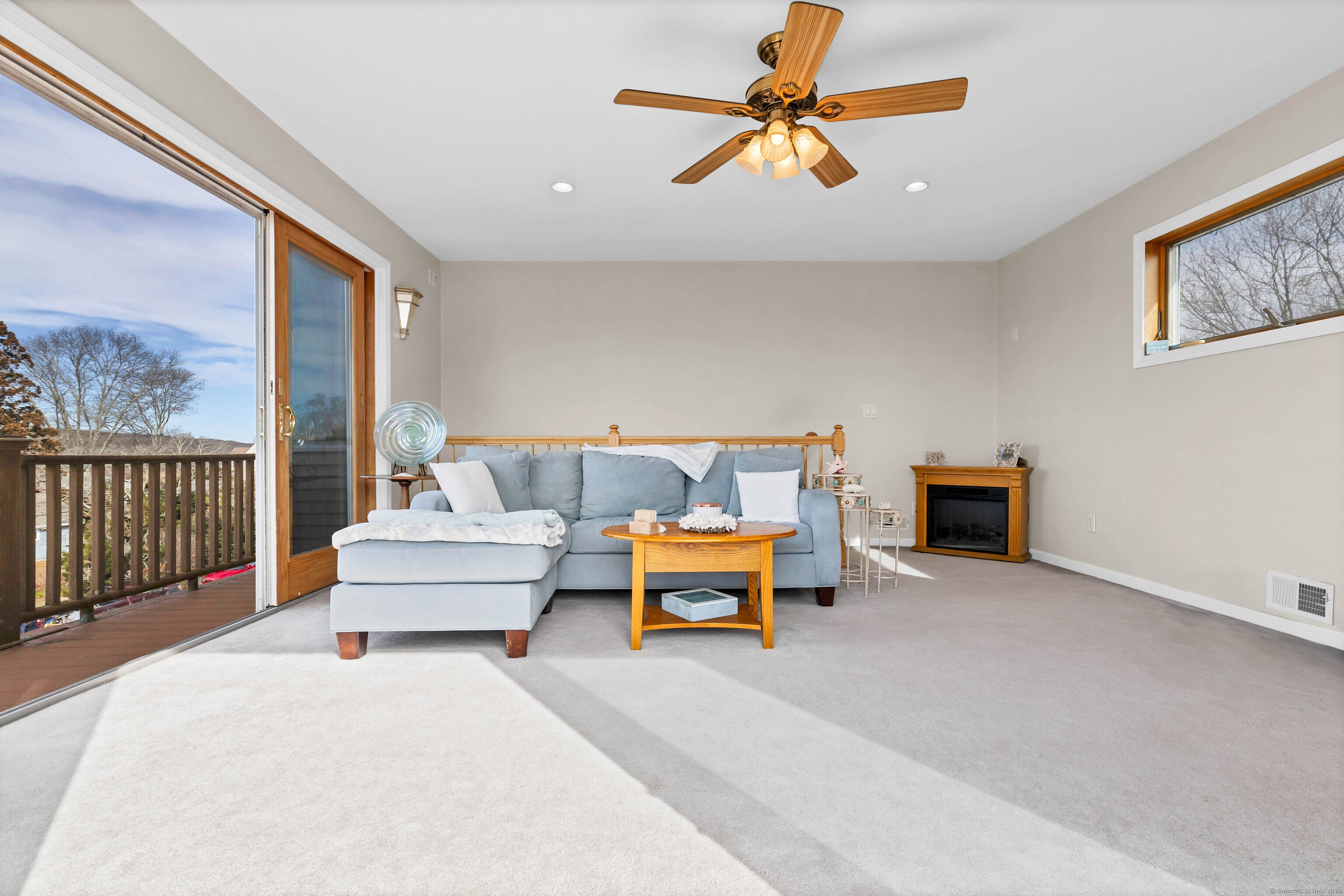 Groton, Connecticut, 06340, United States, 5 Bedrooms Bedrooms, ,5 BathroomsBathrooms,Residential,Active,1849560