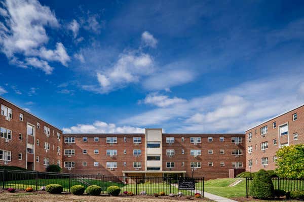 70 GROVE HILL ST APT 2B, NEW BRITAIN, CT 06052 - Image 1