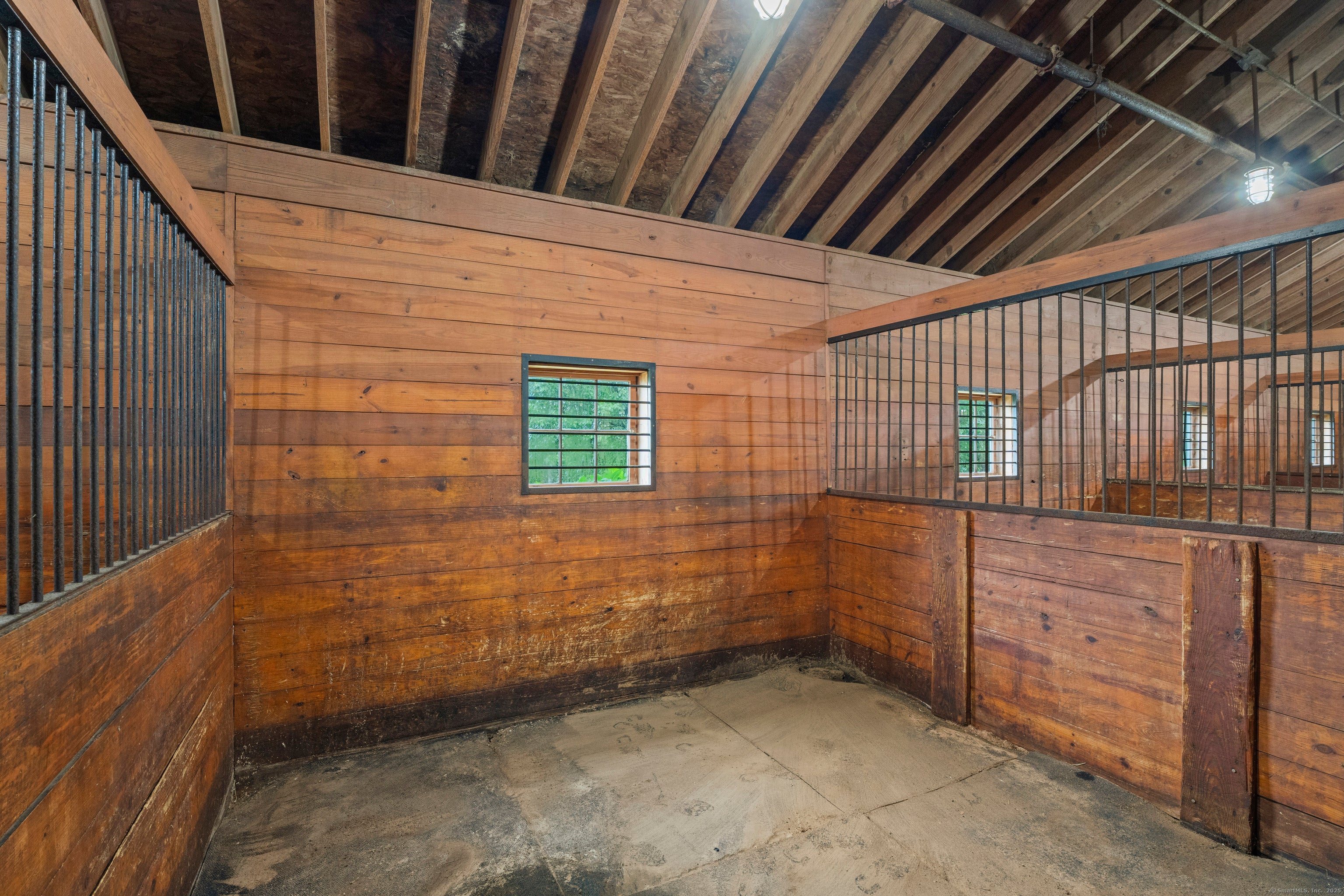 Roxbury, Connecticut, 06783, United States, 3 Bedrooms Bedrooms, ,2 BathroomsBathrooms,Residential,Active,2007143