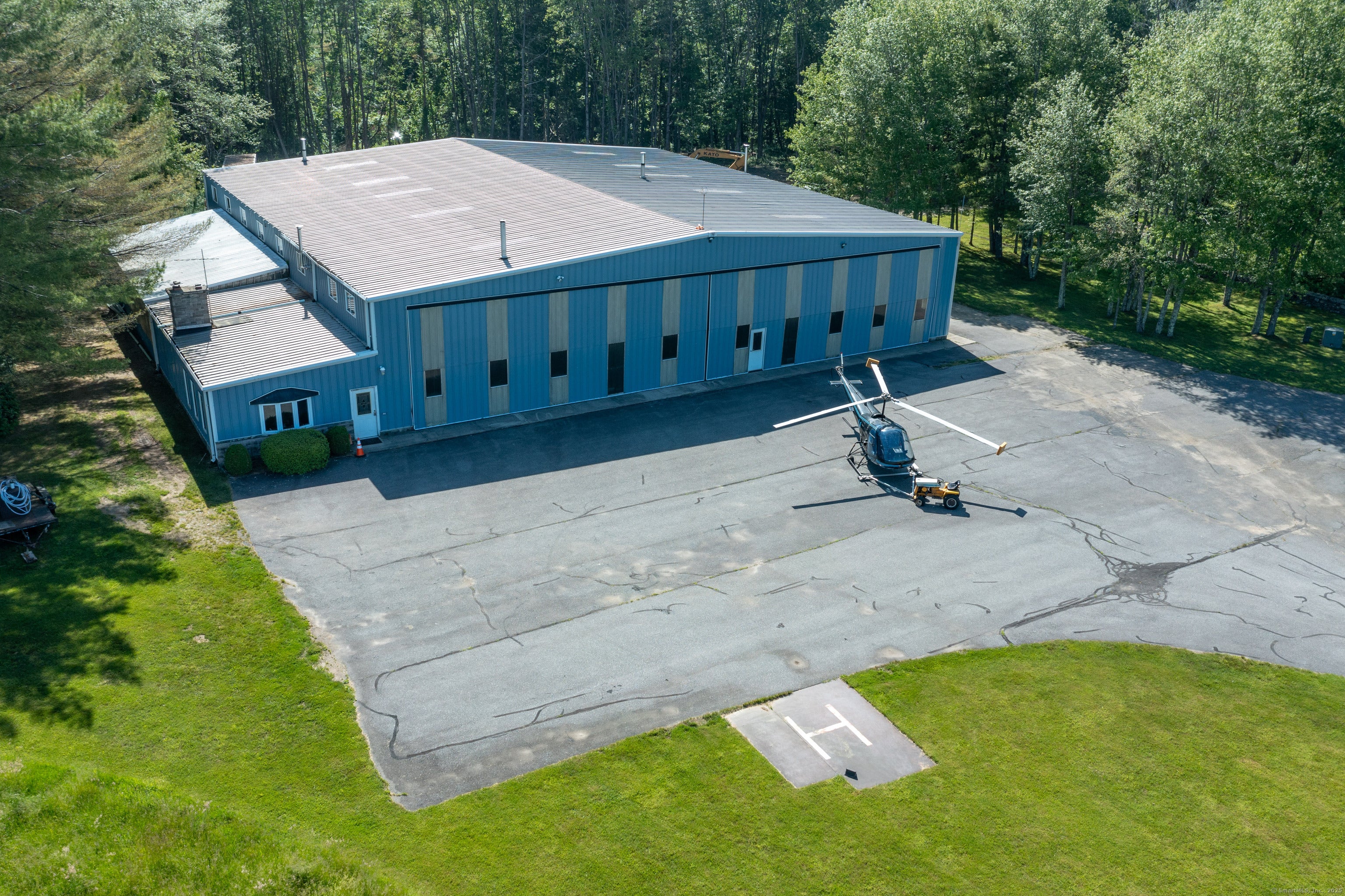 Woodstock, Connecticut, 06281, United States, 3 Bedrooms Bedrooms, ,5 BathroomsBathrooms,Residential,Active,1959926