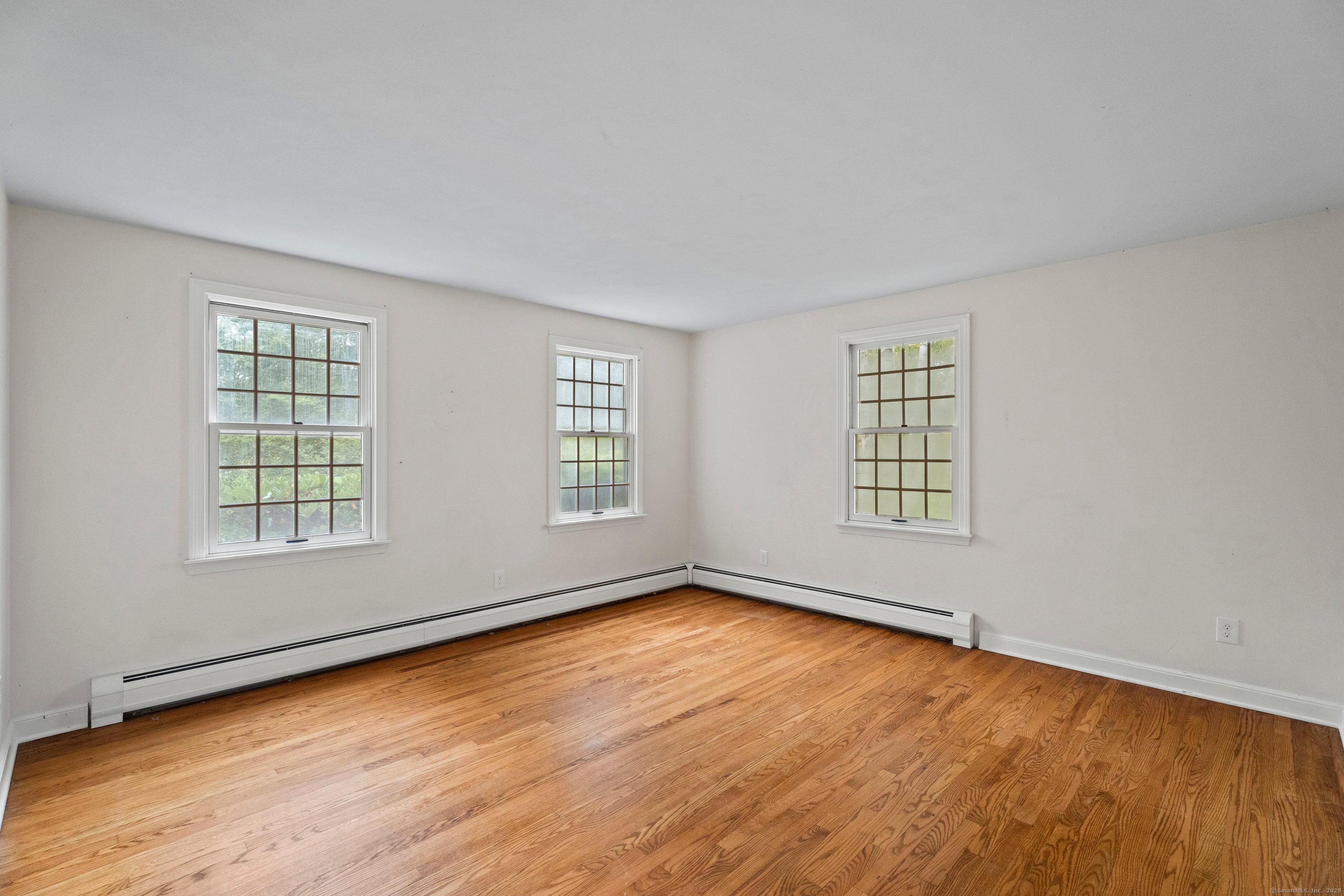 Roxbury, Connecticut, 06783, United States, 3 Bedrooms Bedrooms, ,2 BathroomsBathrooms,Residential,Active,2007143