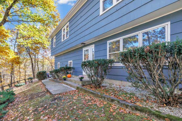 87 HUNTINGTOWN RD, MONROE, CT 06468 - Image 1