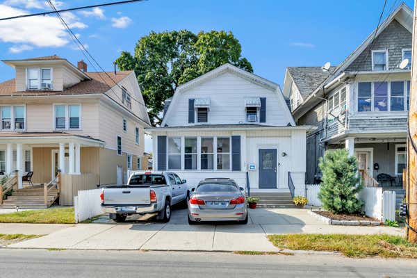 152 LORRAINE ST, BRIDGEPORT, CT 06604 - Image 1