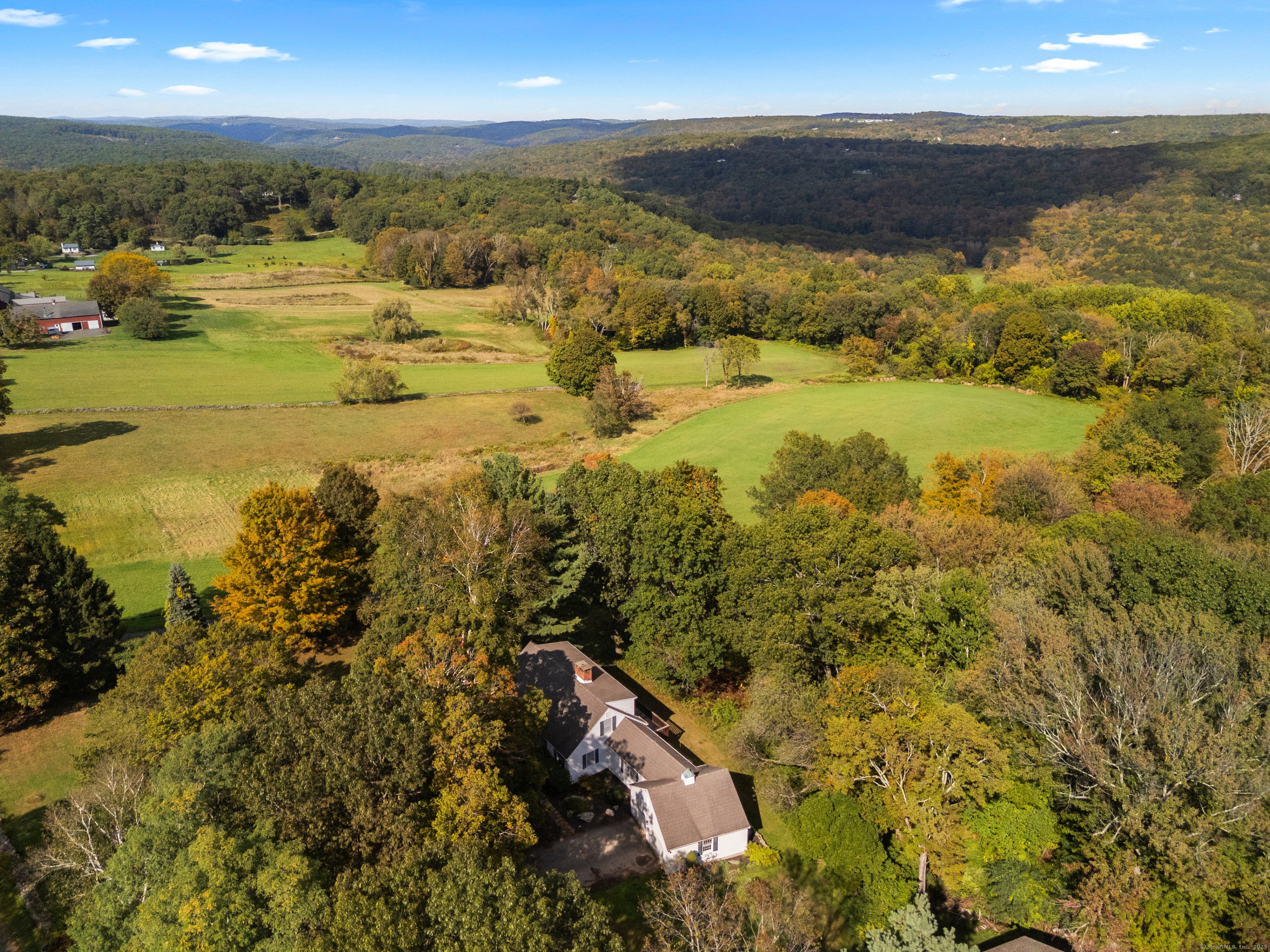 Roxbury, Connecticut, 06783, United States, 3 Bedrooms Bedrooms, ,2 BathroomsBathrooms,Residential,Active,2007143