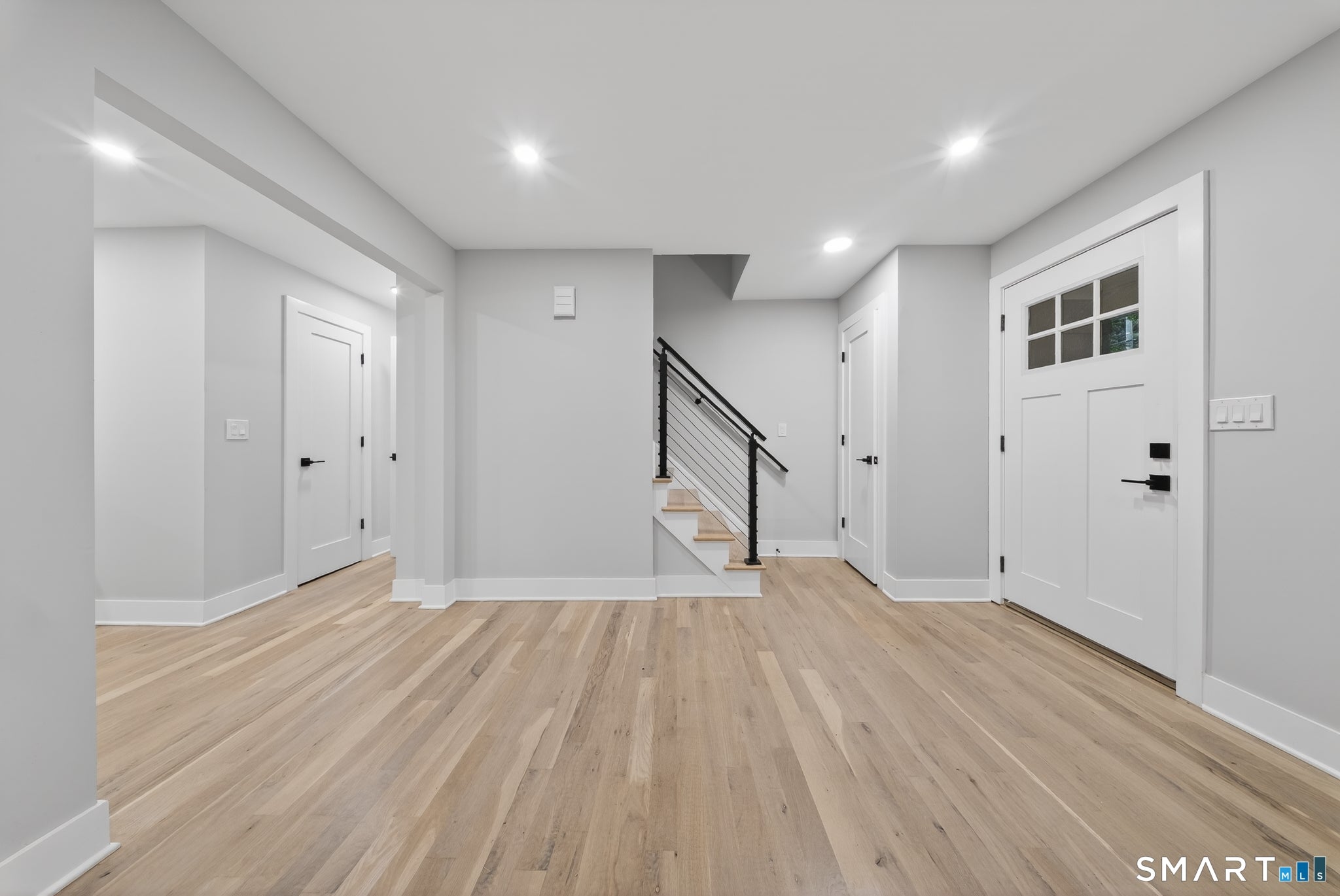Fairfield, Connecticut, 06824, United States, 5 Bedrooms Bedrooms, ,4 BathroomsBathrooms,Residential,Active,2052052