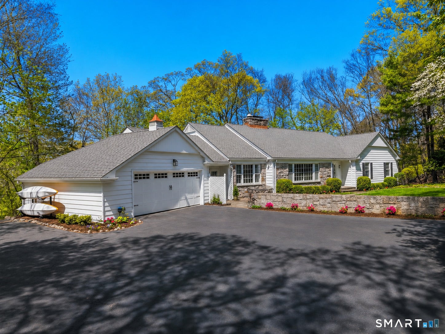 Stamford, Connecticut, 06902, United States, 4 Bedrooms Bedrooms, ,4 BathroomsBathrooms,Residential,Active,2042685