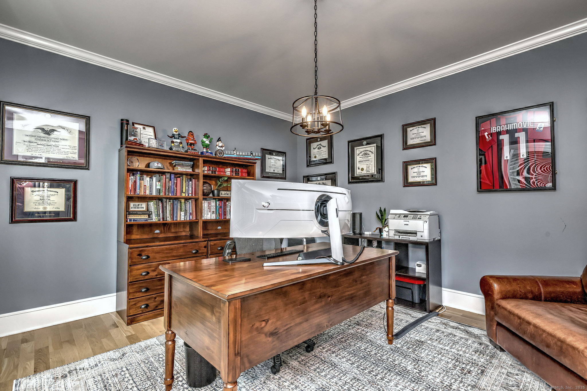 Trumbull, Connecticut, 06611, United States, 5 Bedrooms Bedrooms, ,6 BathroomsBathrooms,Residential,Active,1965800