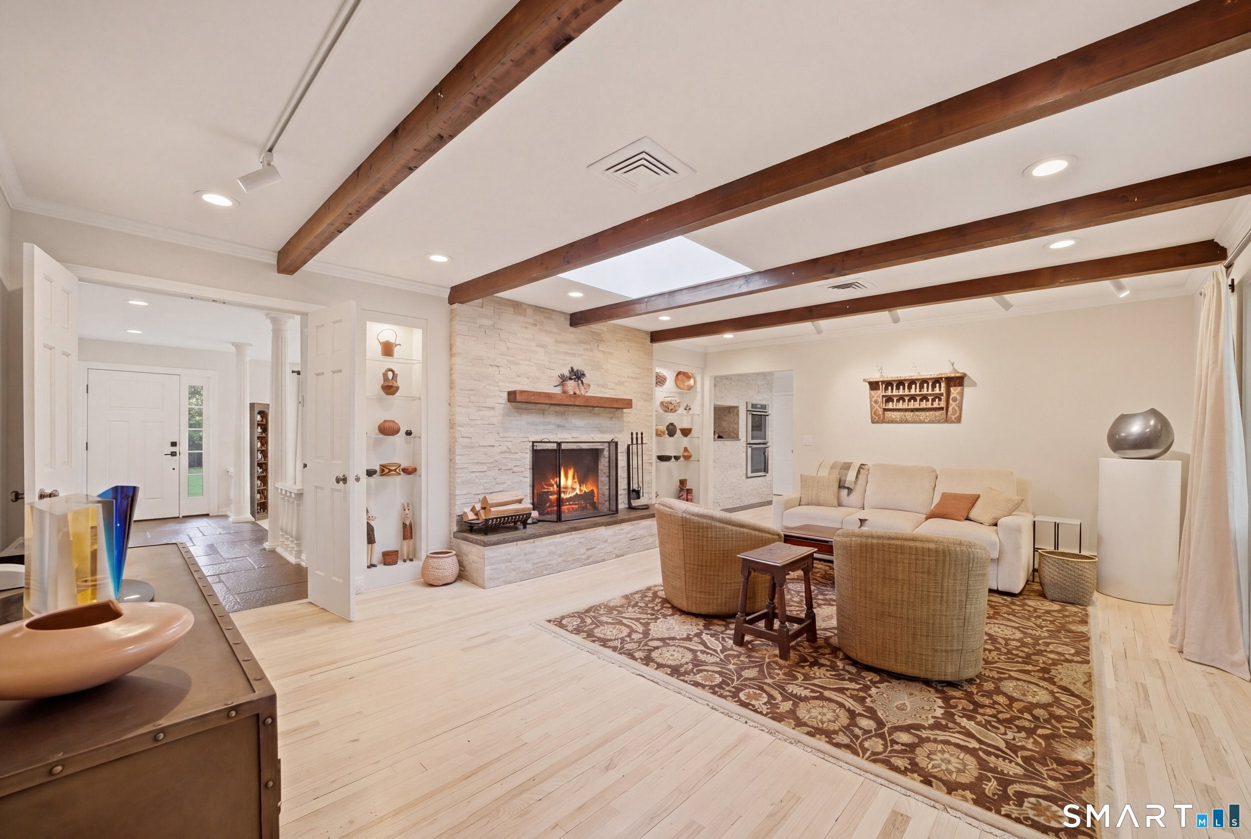 Stamford, Connecticut, 06902, United States, 4 Bedrooms Bedrooms, ,4 BathroomsBathrooms,Residential,Active,2042685