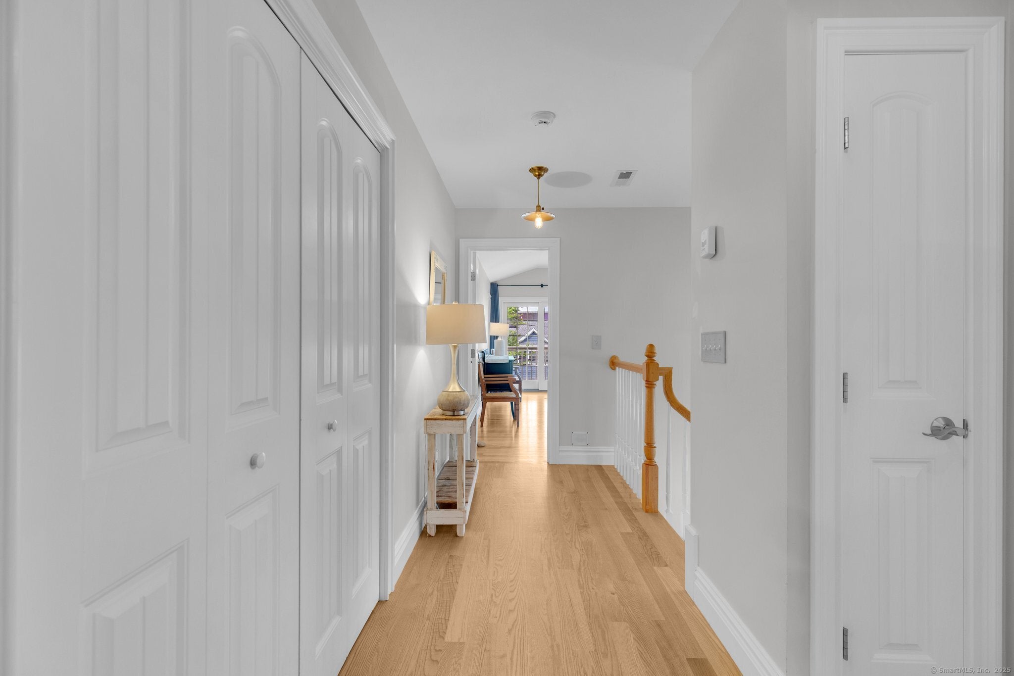 Milford, Connecticut, 06460, United States, 3 Bedrooms Bedrooms, ,4 BathroomsBathrooms,Residential,Active,1926887