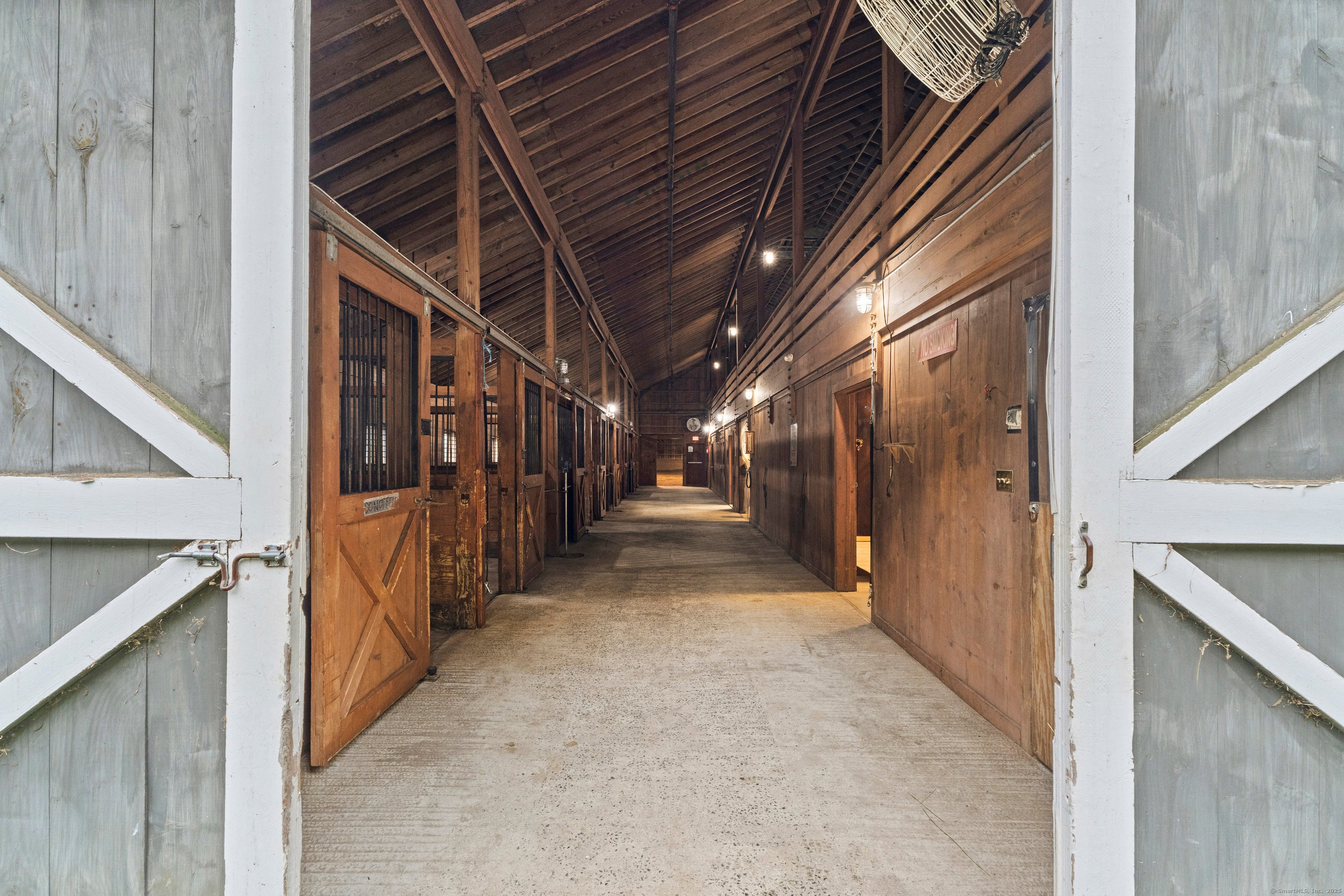 Roxbury, Connecticut, 06783, United States, 3 Bedrooms Bedrooms, ,2 BathroomsBathrooms,Residential,Active,2007143