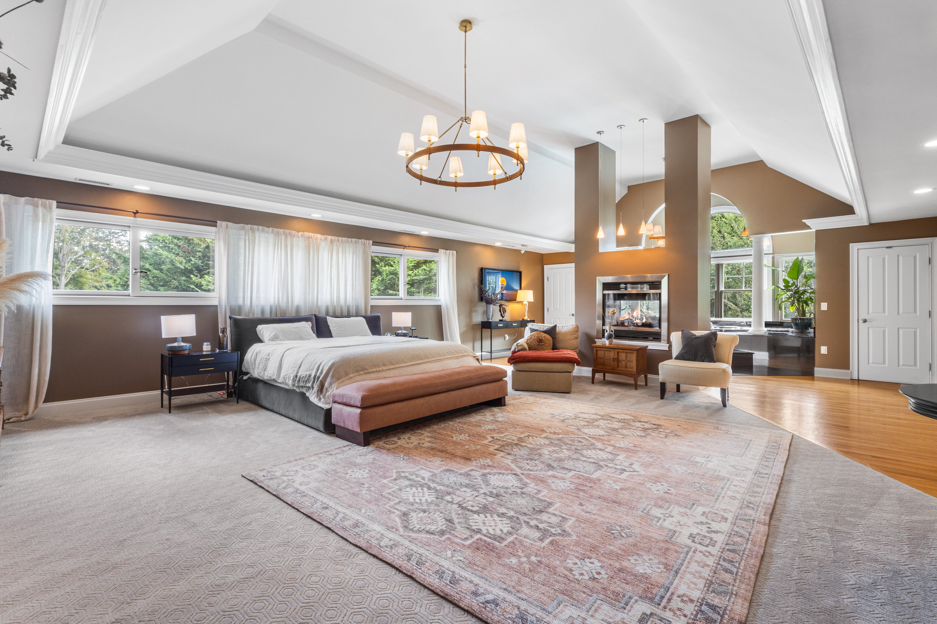 Waterford, Connecticut, 06385, United States, 4 Bedrooms Bedrooms, ,6 BathroomsBathrooms,Residential,Active,1963254