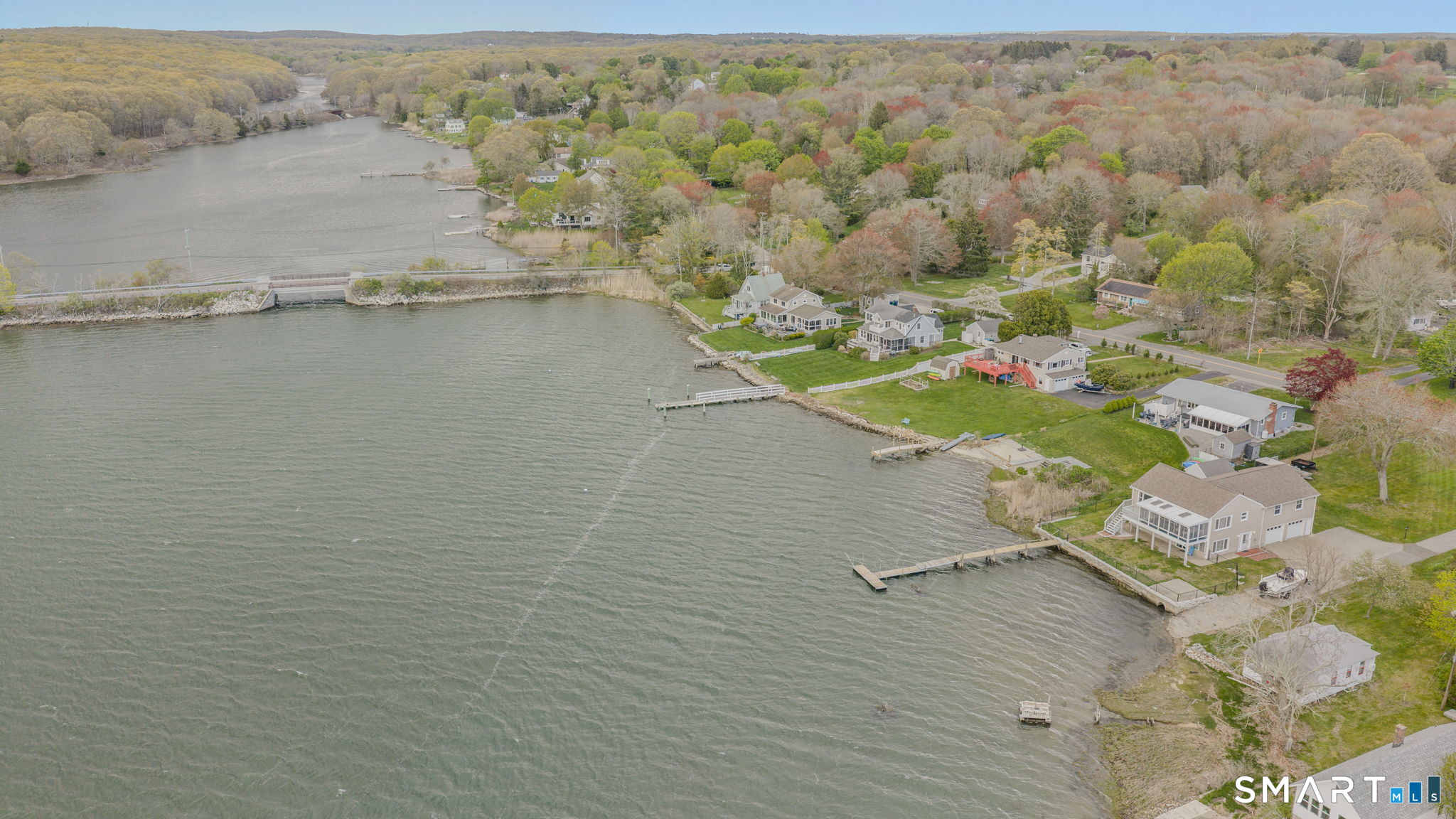 Waterford, Connecticut, 06385, United States, 4 Bedrooms Bedrooms, ,3 BathroomsBathrooms,Residential,Active,2045547