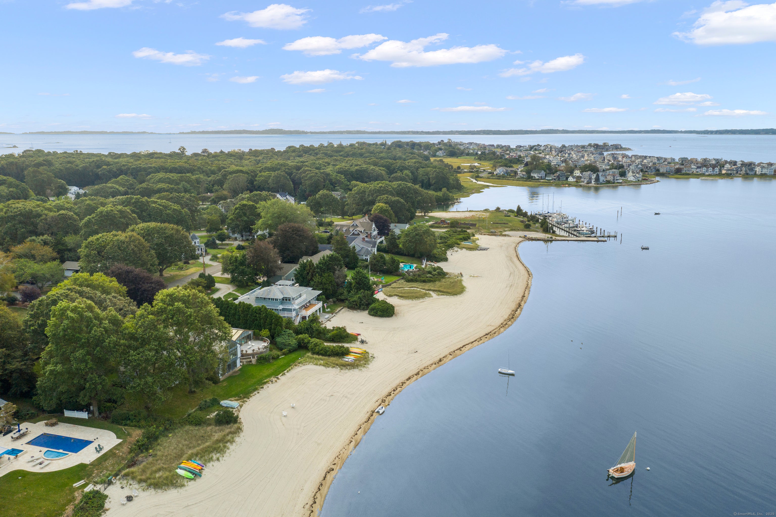 Groton, Connecticut, 06340, United States, 5 Bedrooms Bedrooms, ,5 BathroomsBathrooms,Residential,Active,1849560