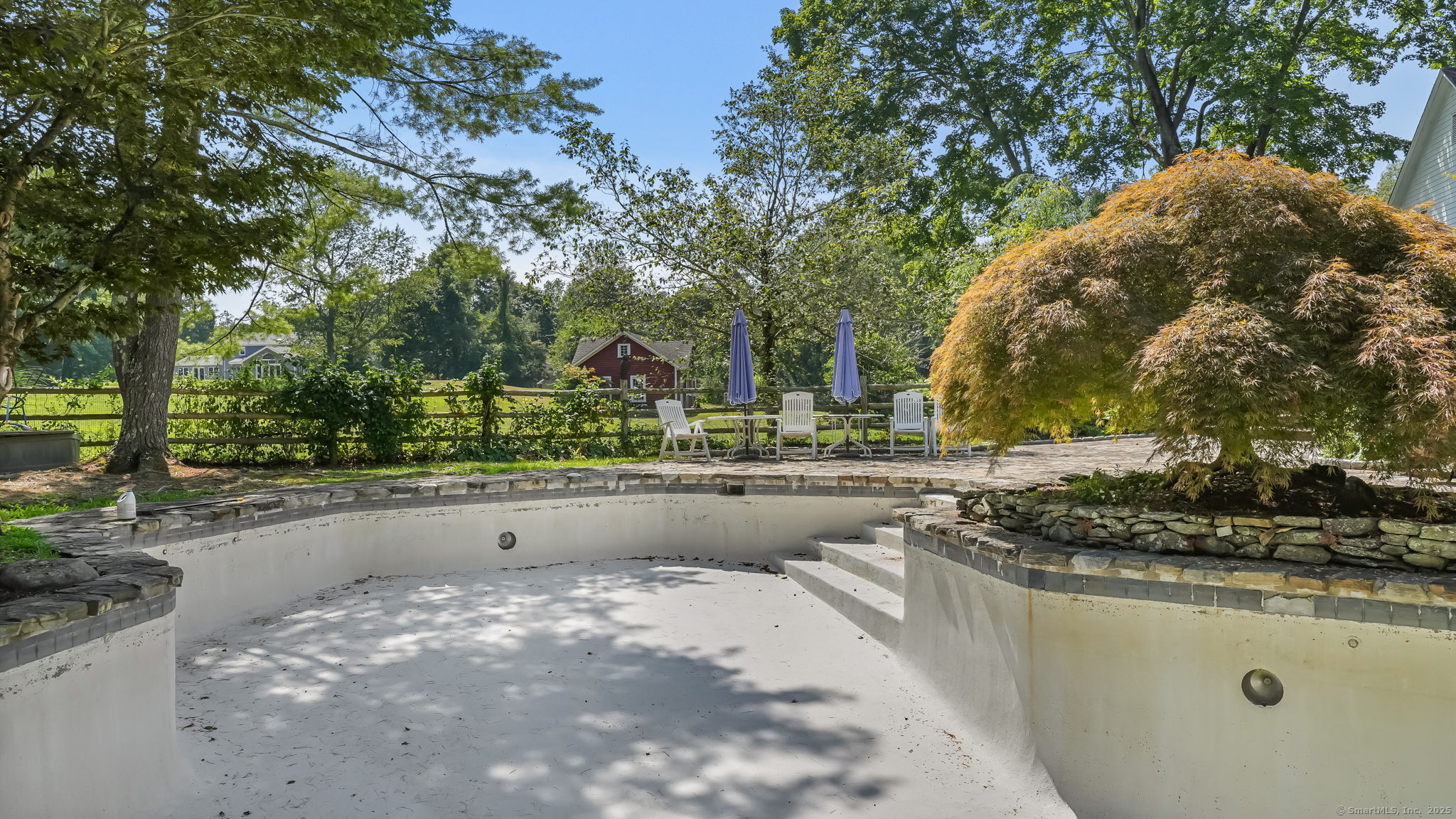 Trumbull, Connecticut, 06611, United States, 6 Bedrooms Bedrooms, ,6 BathroomsBathrooms,Residential,Active,1922320